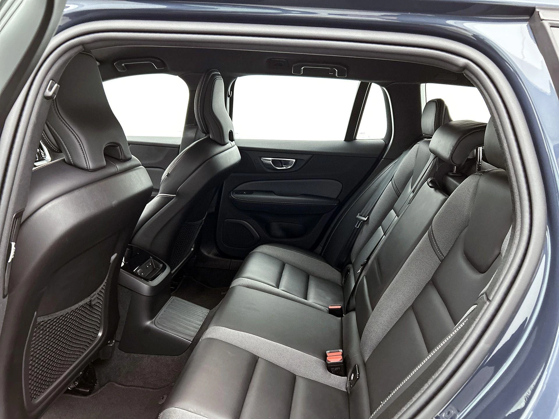 Volvo-V60-image-26