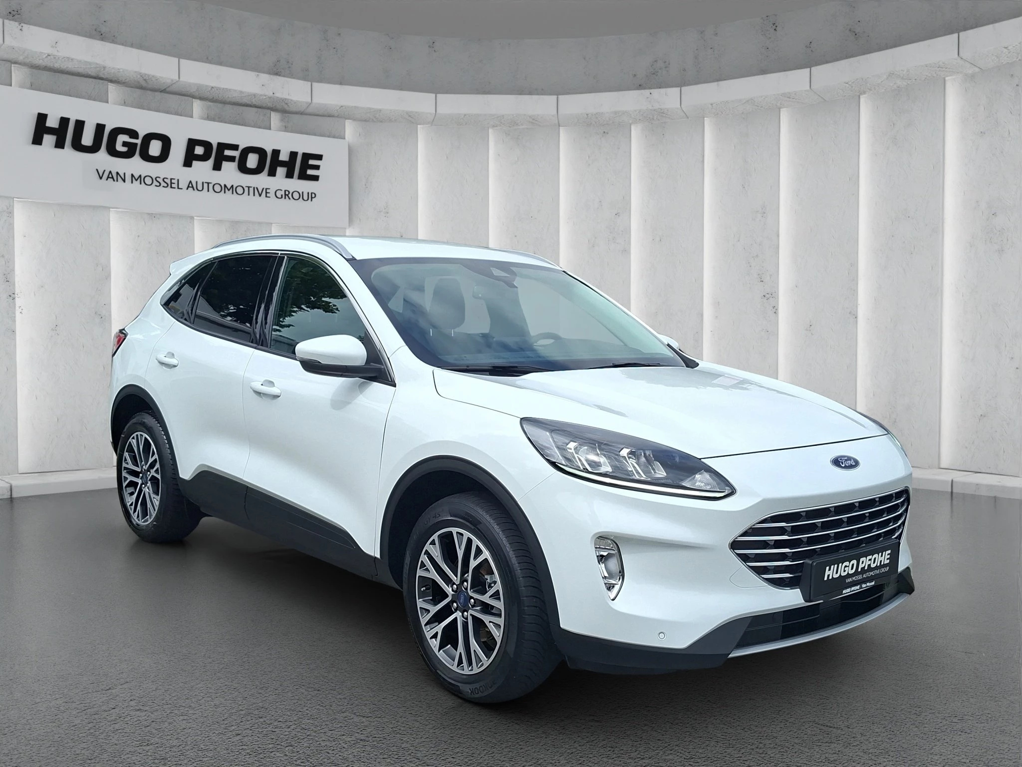 Ford Kuga Titanium 2.5 PHEV Aut. | AHK | GJR | RFK | SHZ | PDC | LMF | Navi