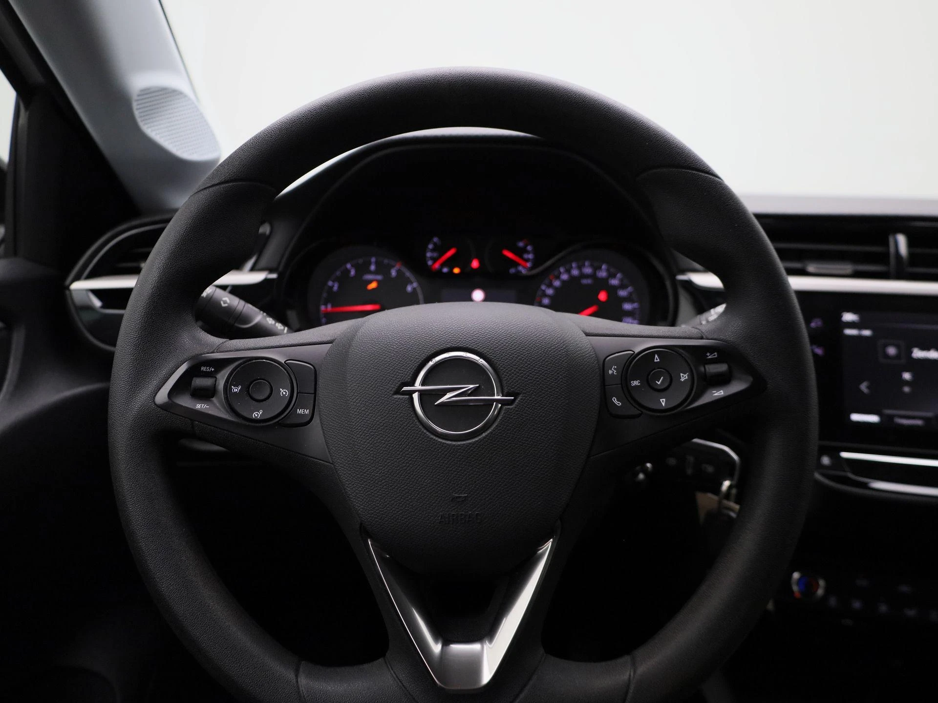 Opel-Corsa-image-7