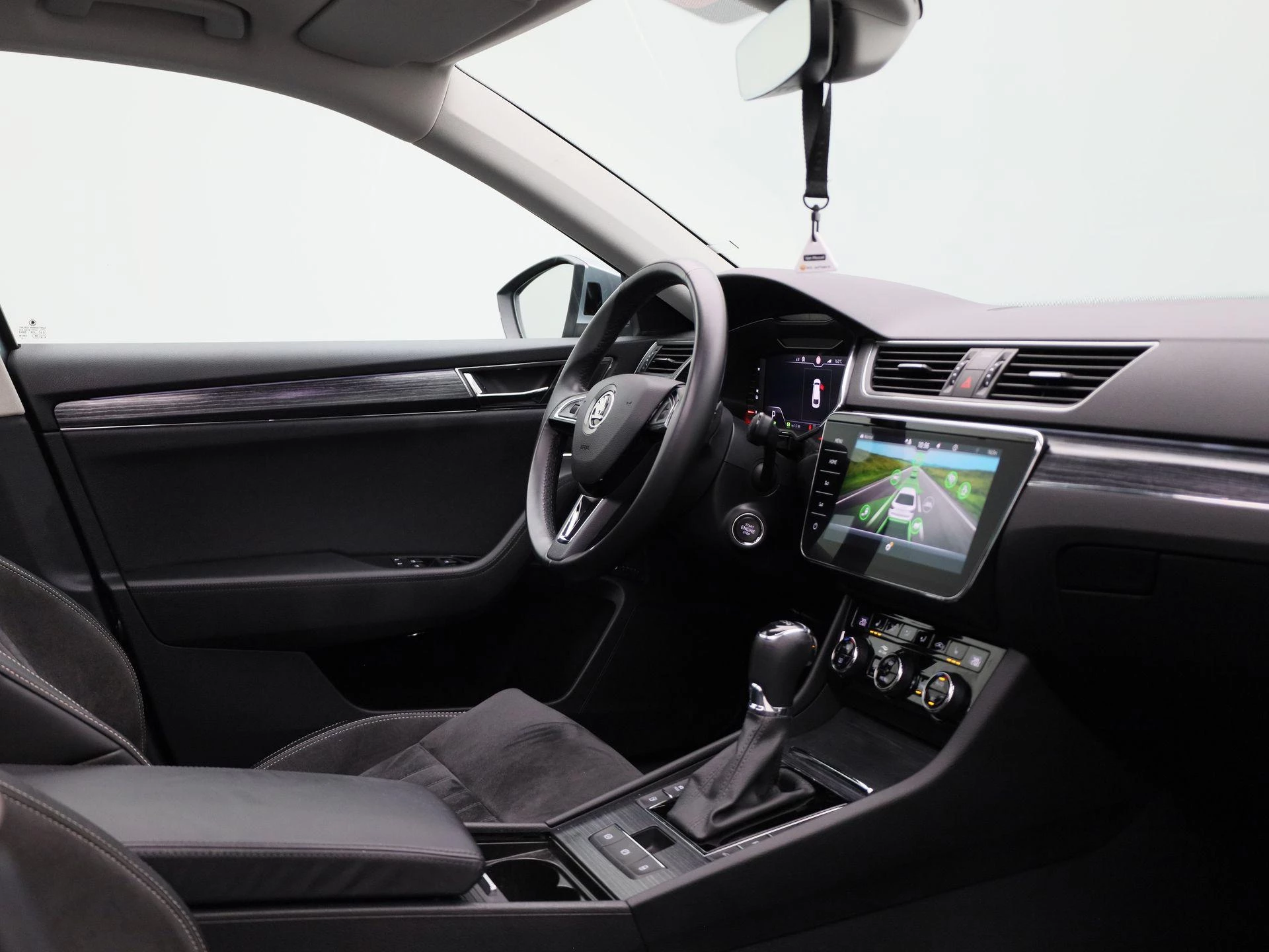 Škoda Superb Combi 1.4 TSI iV Business Edition