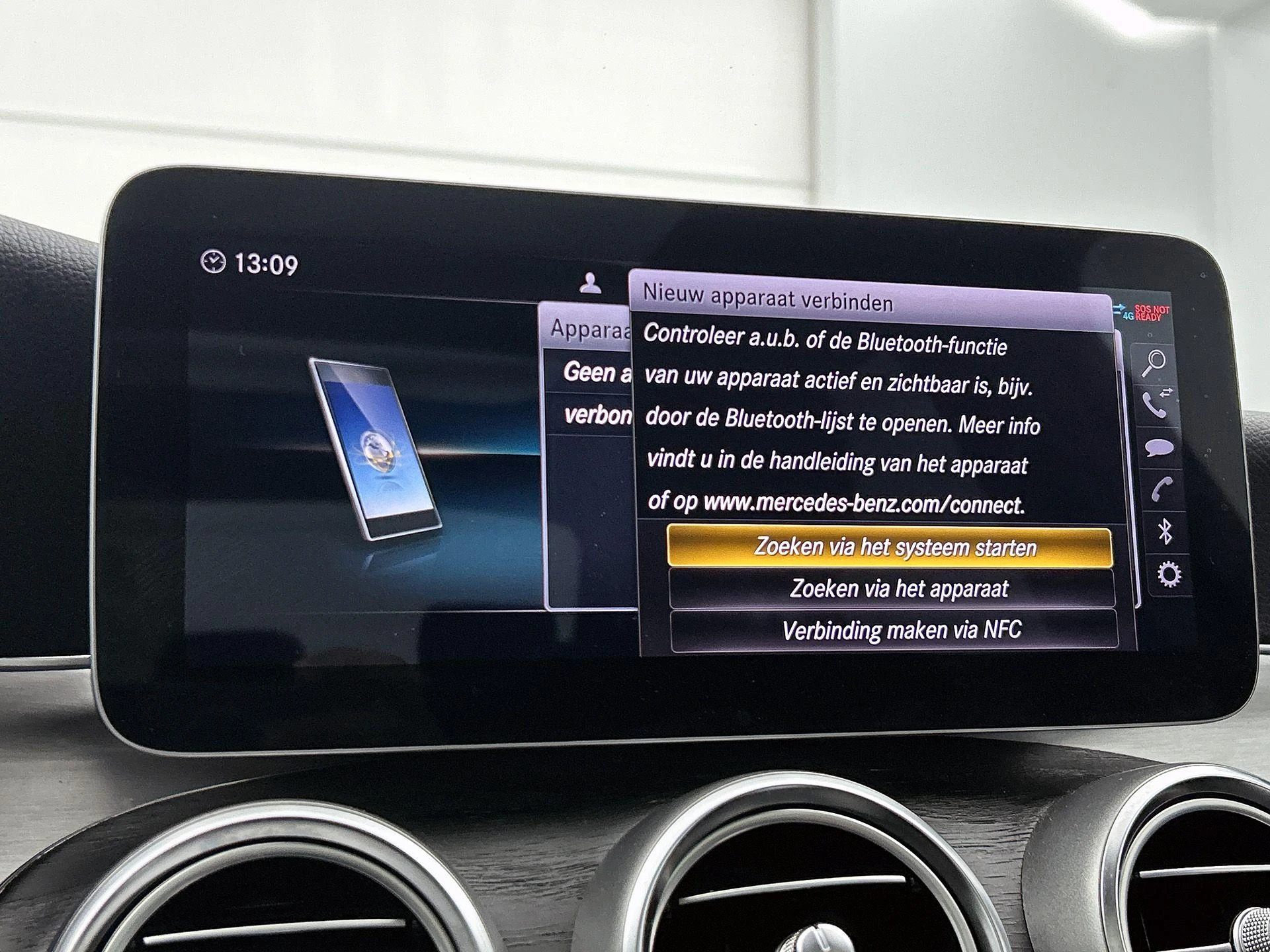 Mercedes-Benz-C-Klasse-image-8