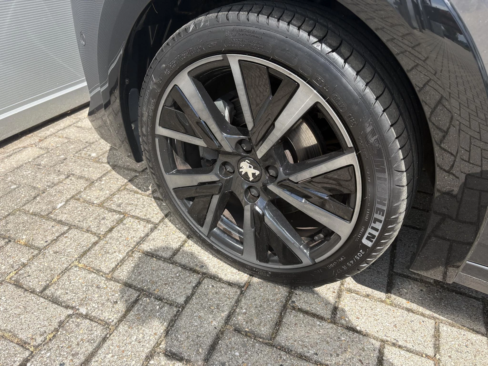 Peugeot-208-image-21