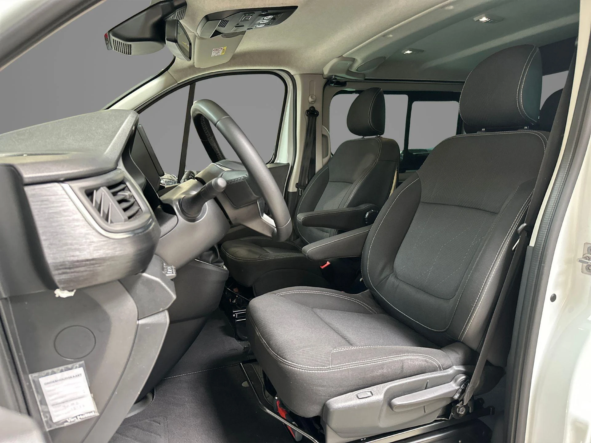 Renault Trafic 2.0 Blue dCi 170 T30 L2H1 Extra