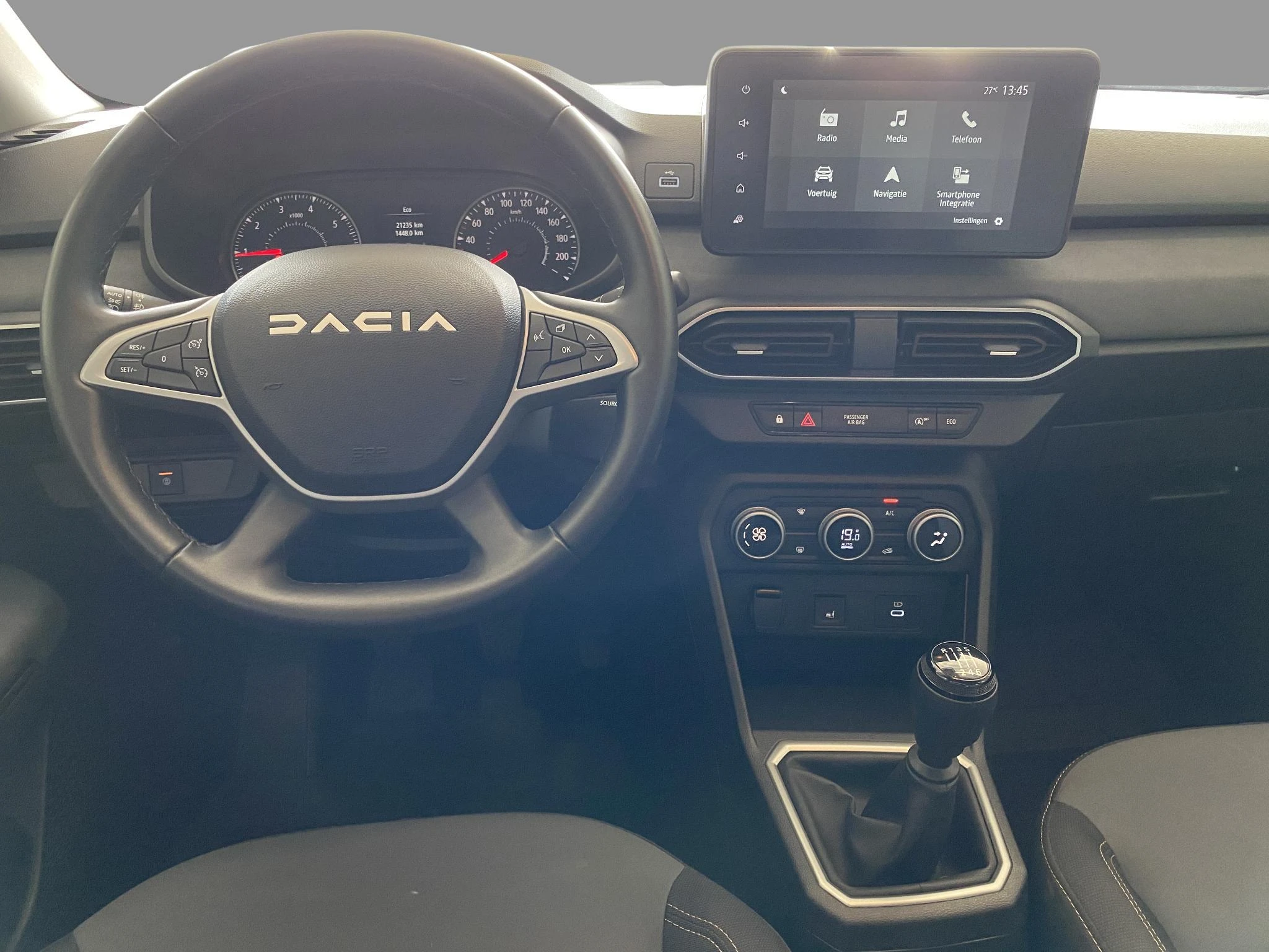 Dacia-Sandero Stepway-image-10