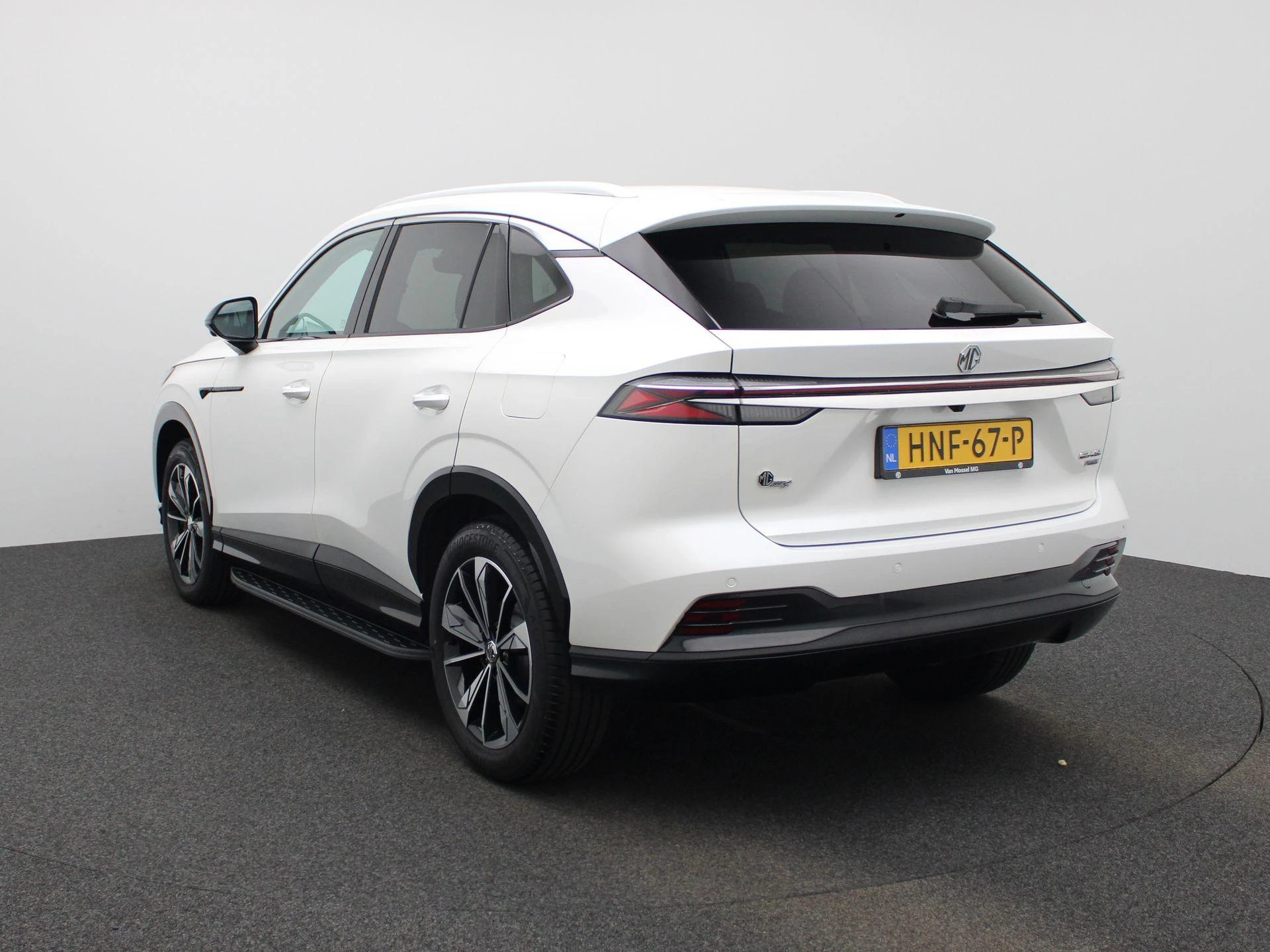 MG HS 1.5 Luxury PHEV