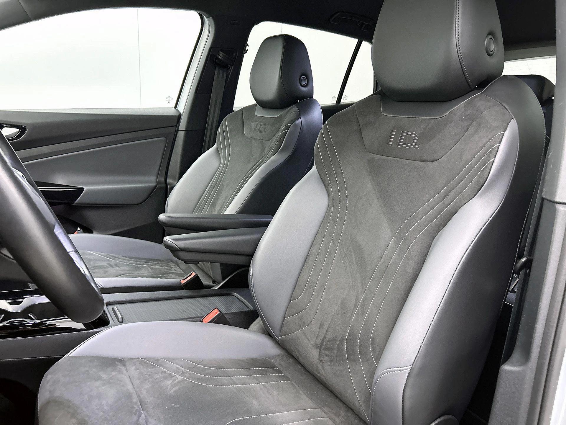 Volkswagen-ID.4-image-33