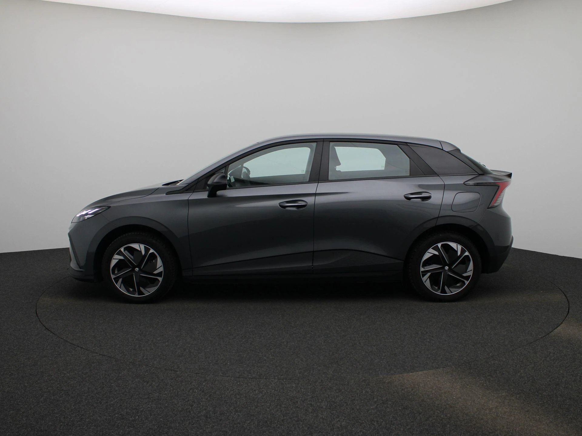 MG-MG4 EV-image-3