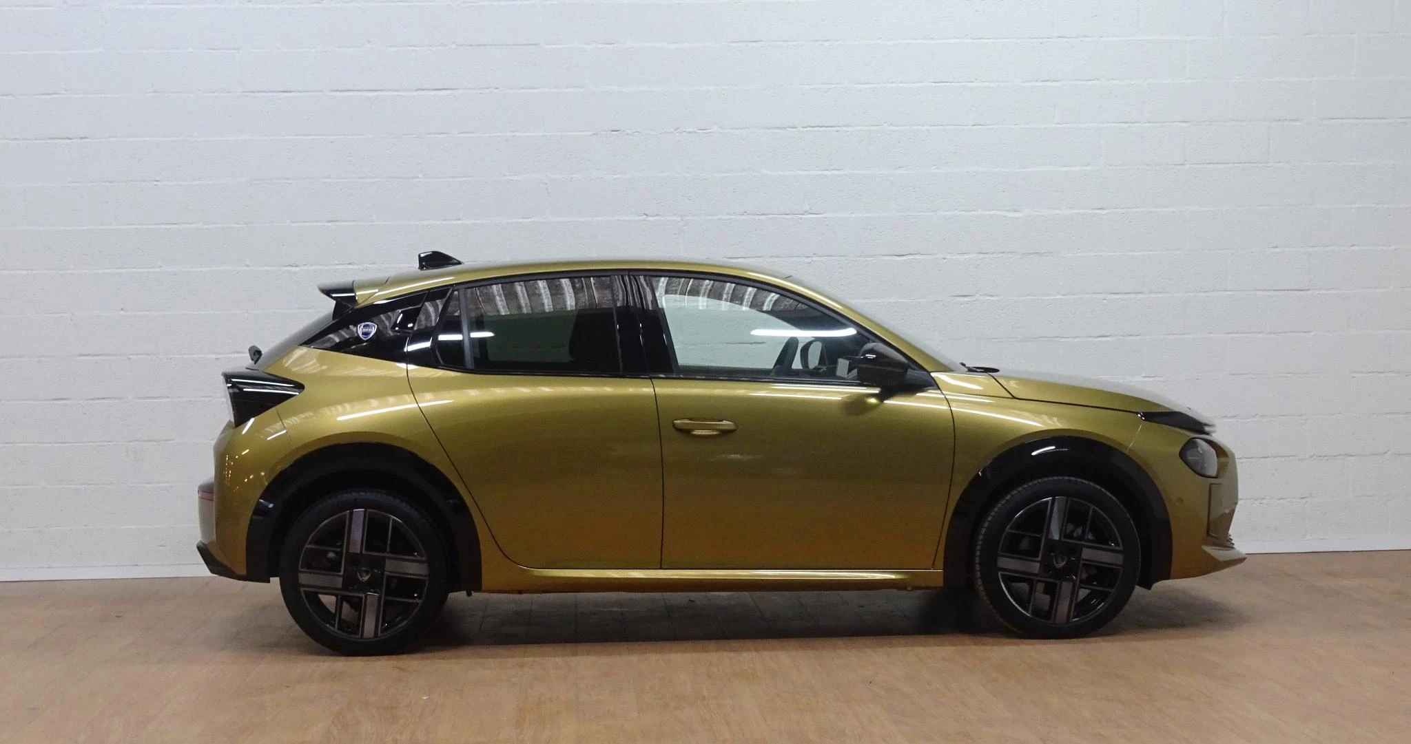 Lancia-Ypsilon-image-7