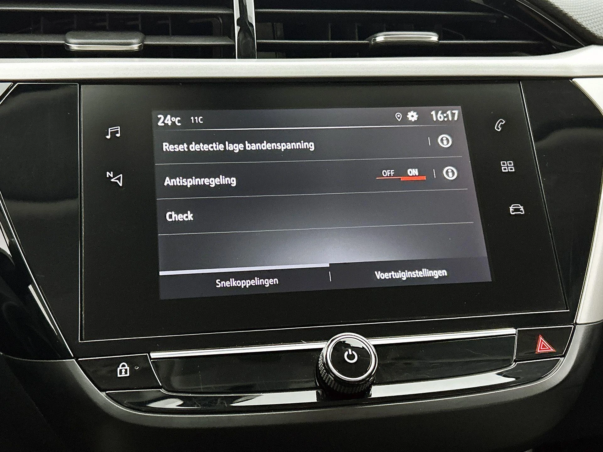 Opel-Corsa-image-6