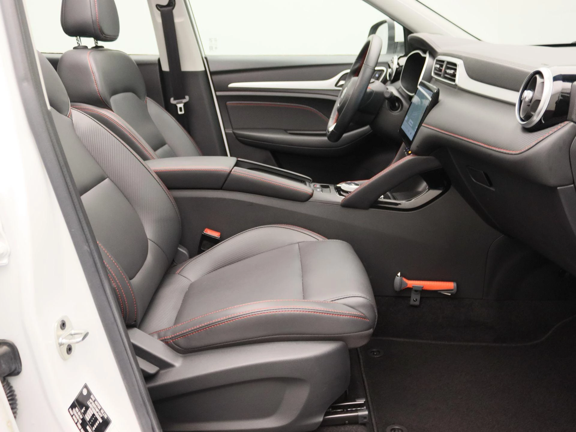 MG ZS EV Standard Range Luxury 50 kWh
