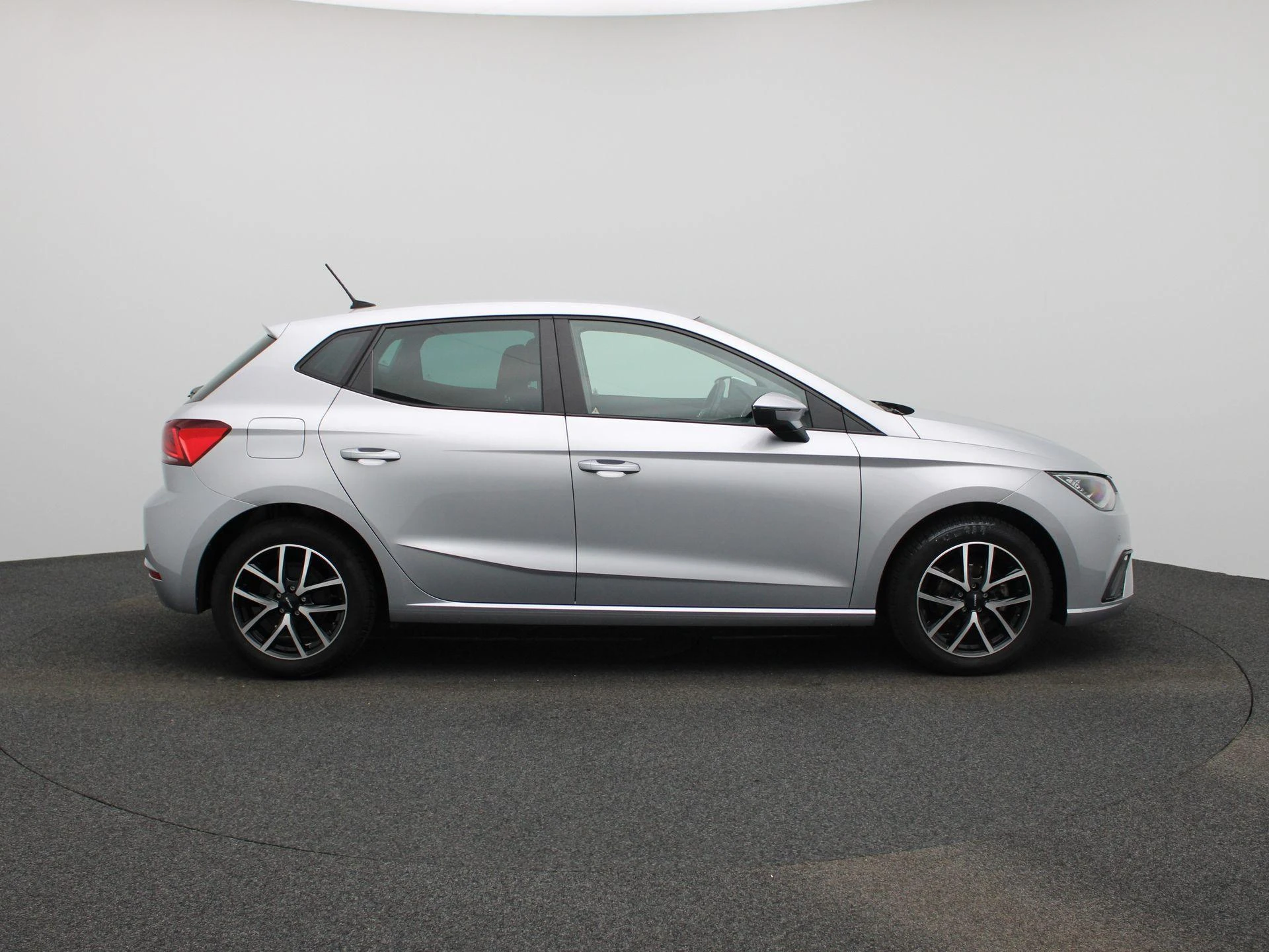 SEAT-Ibiza-image-6