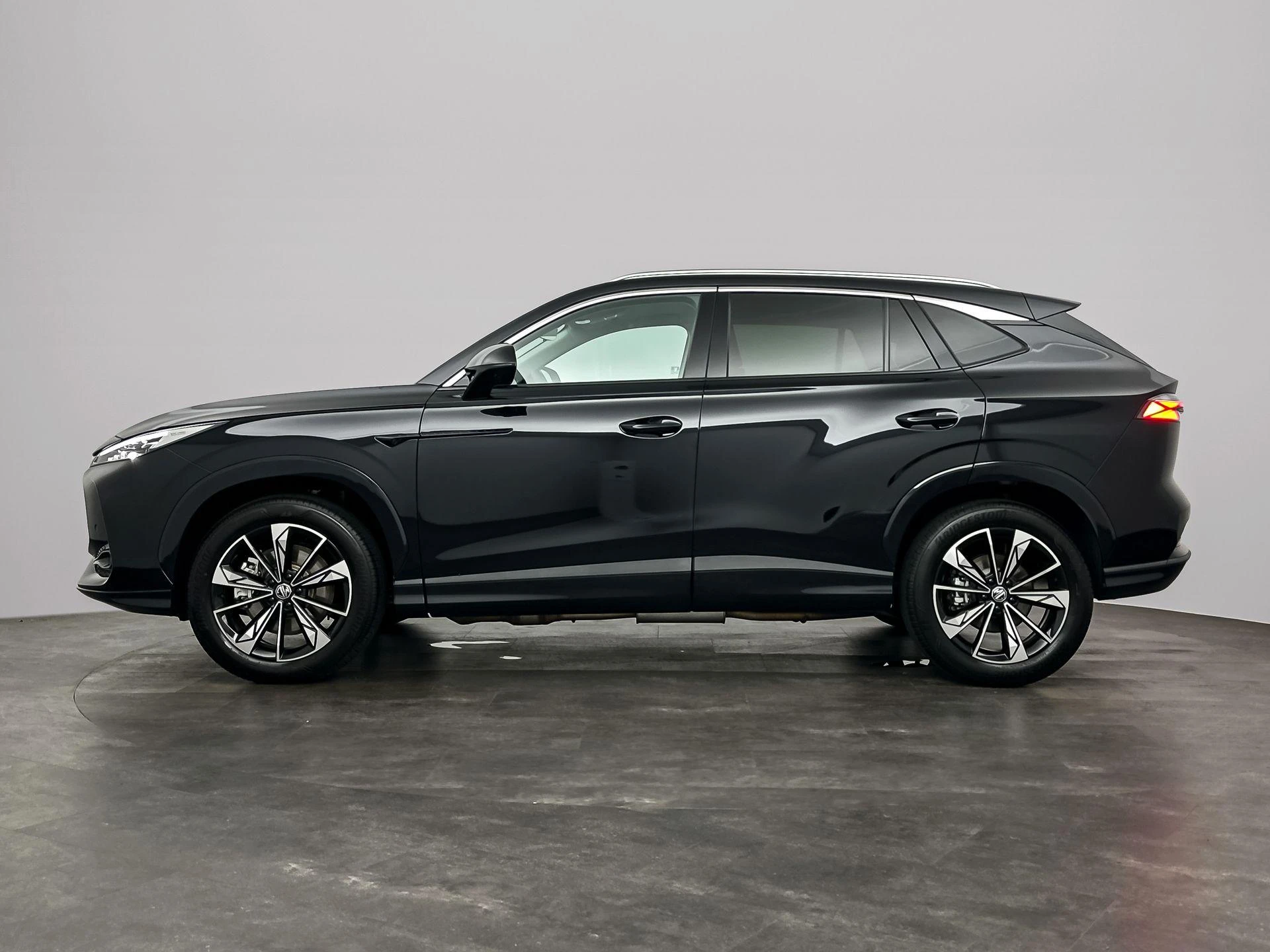 MG HS Hybrid+ 1.5 Luxury
