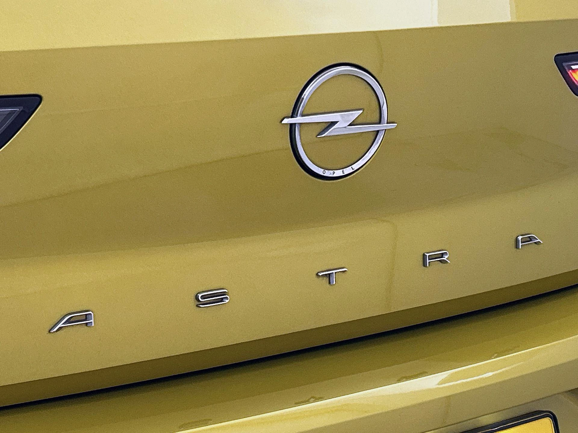 Opel-Astra-image-27
