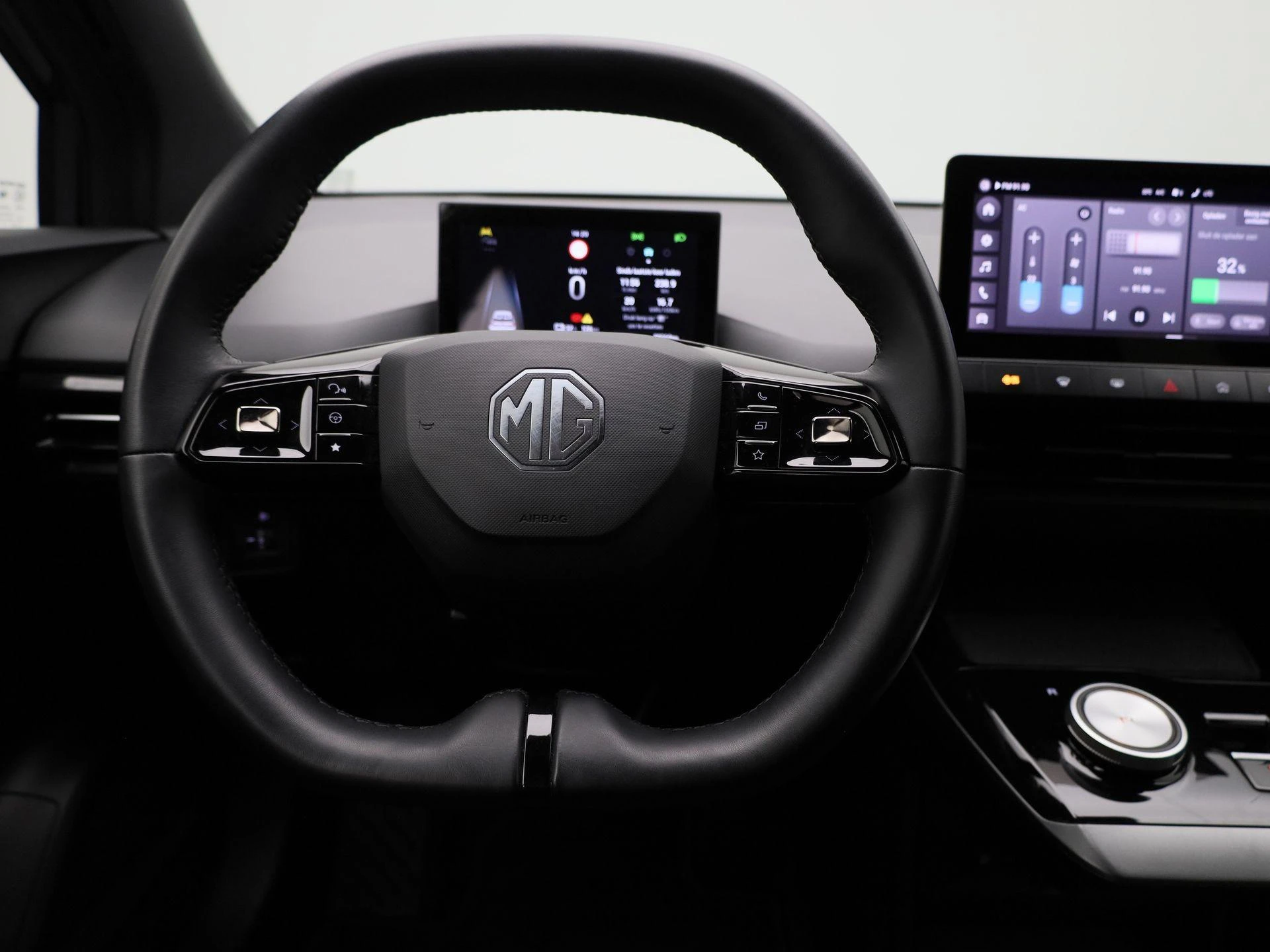 MG-MG4 EV-image-6