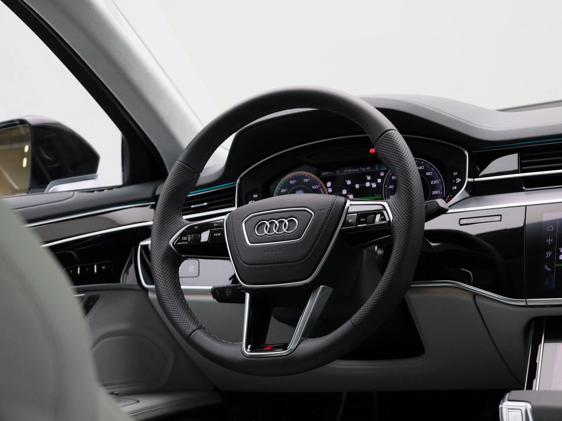 Audi-A8-image-60