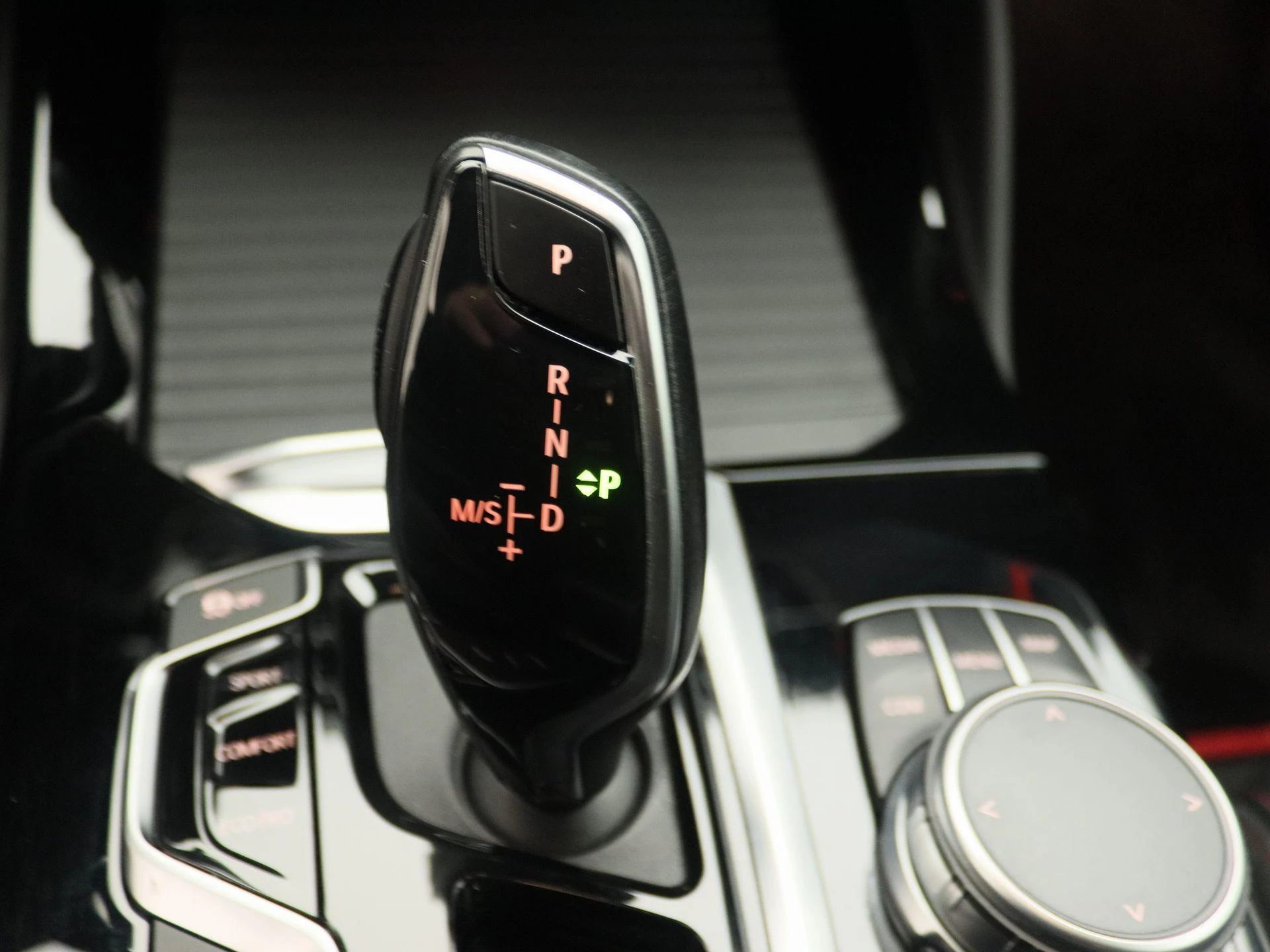 BMW-X4-image-10