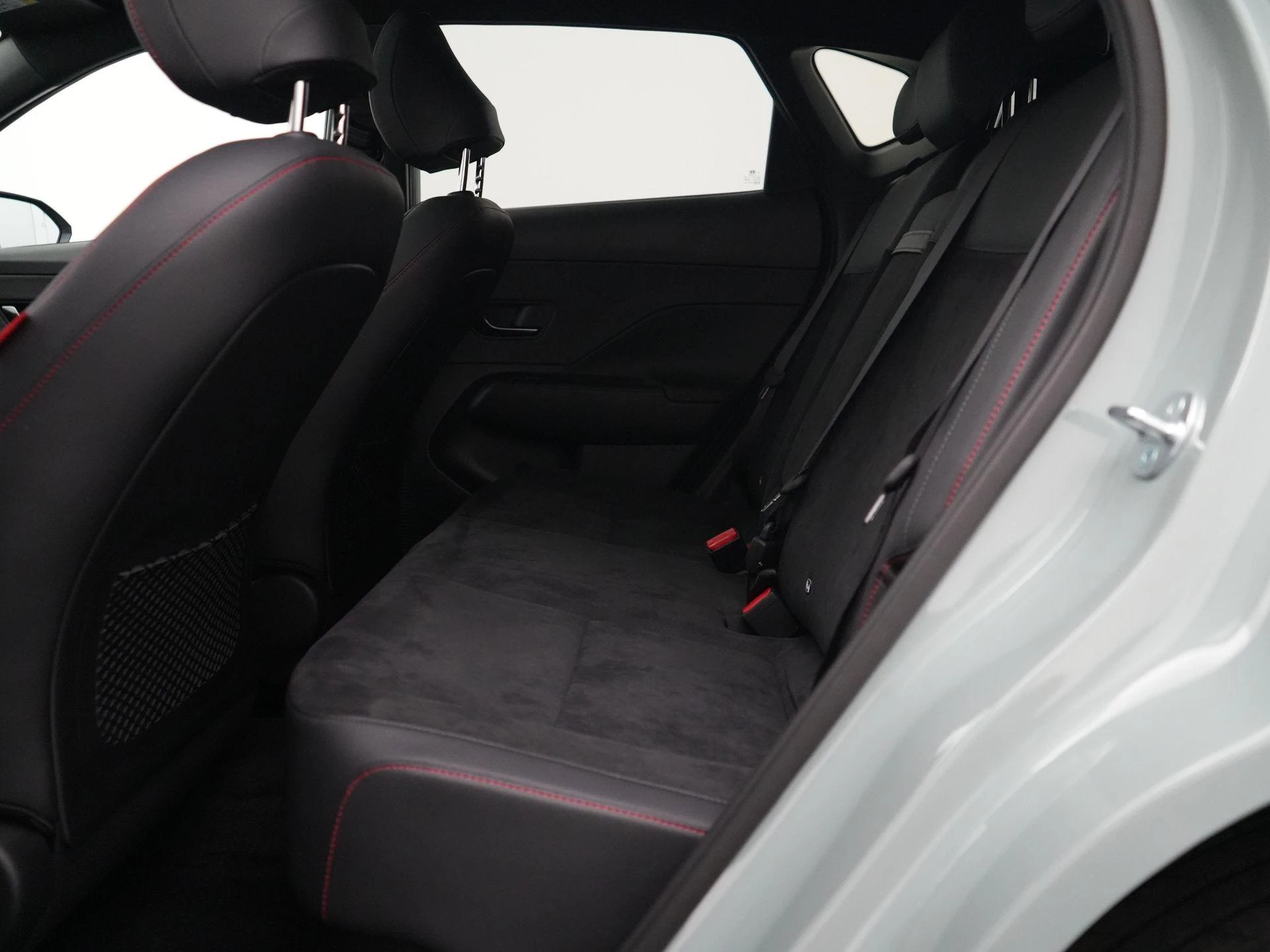 Hyundai-Kona-image-41