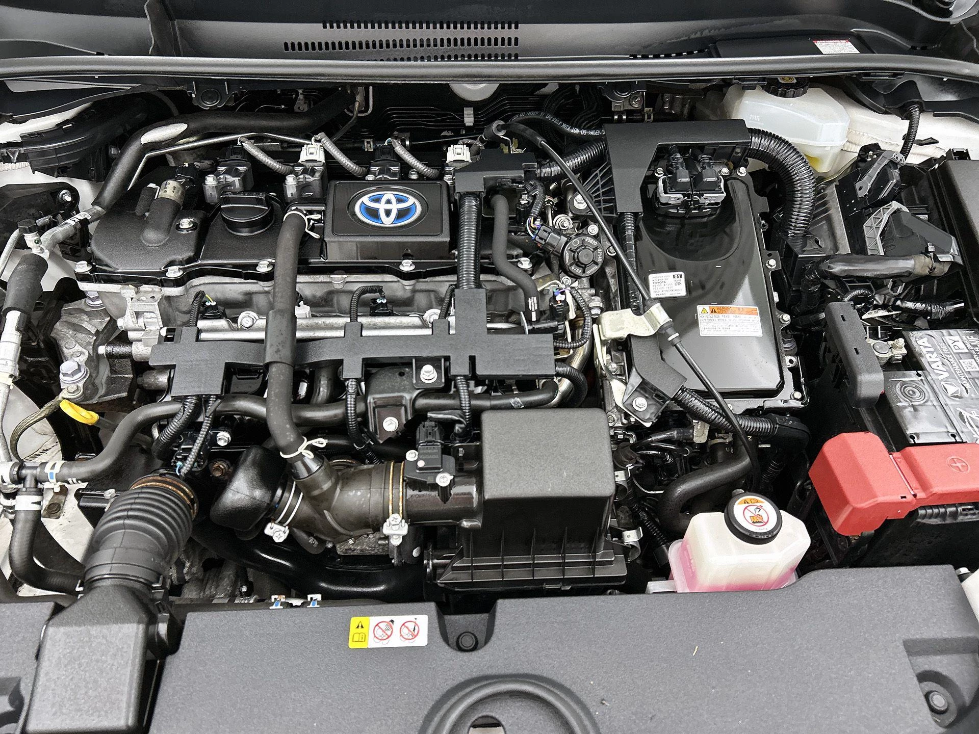 Toyota-Corolla Touring Sports-image-25