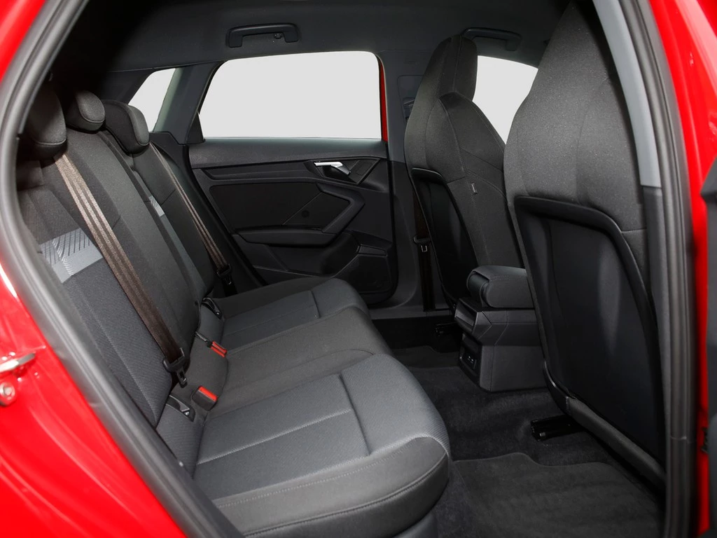Audi A3 Sportback 30 TDI S line s-tronic Business
