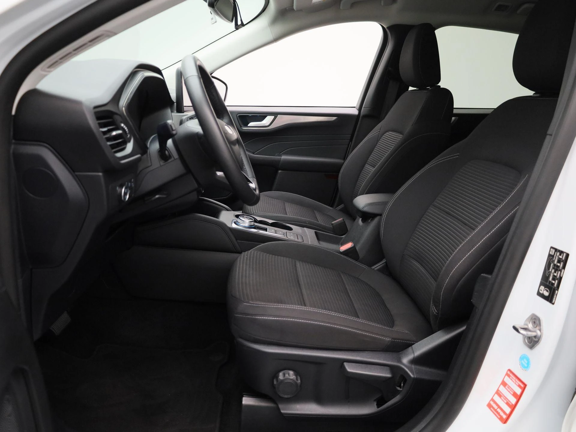 Ford-Kuga-image-9