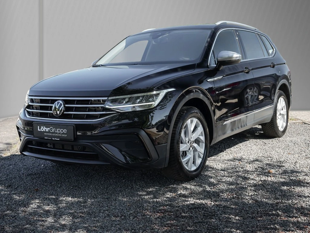 Volkswagen-Tiguan Allspace-image-1
