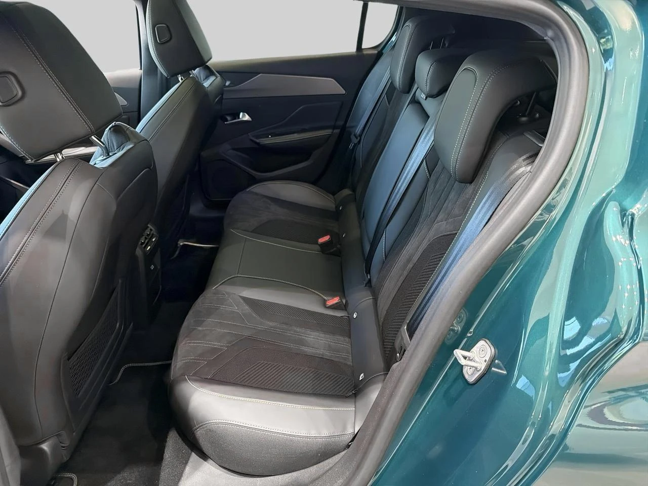 Peugeot-308-image-13