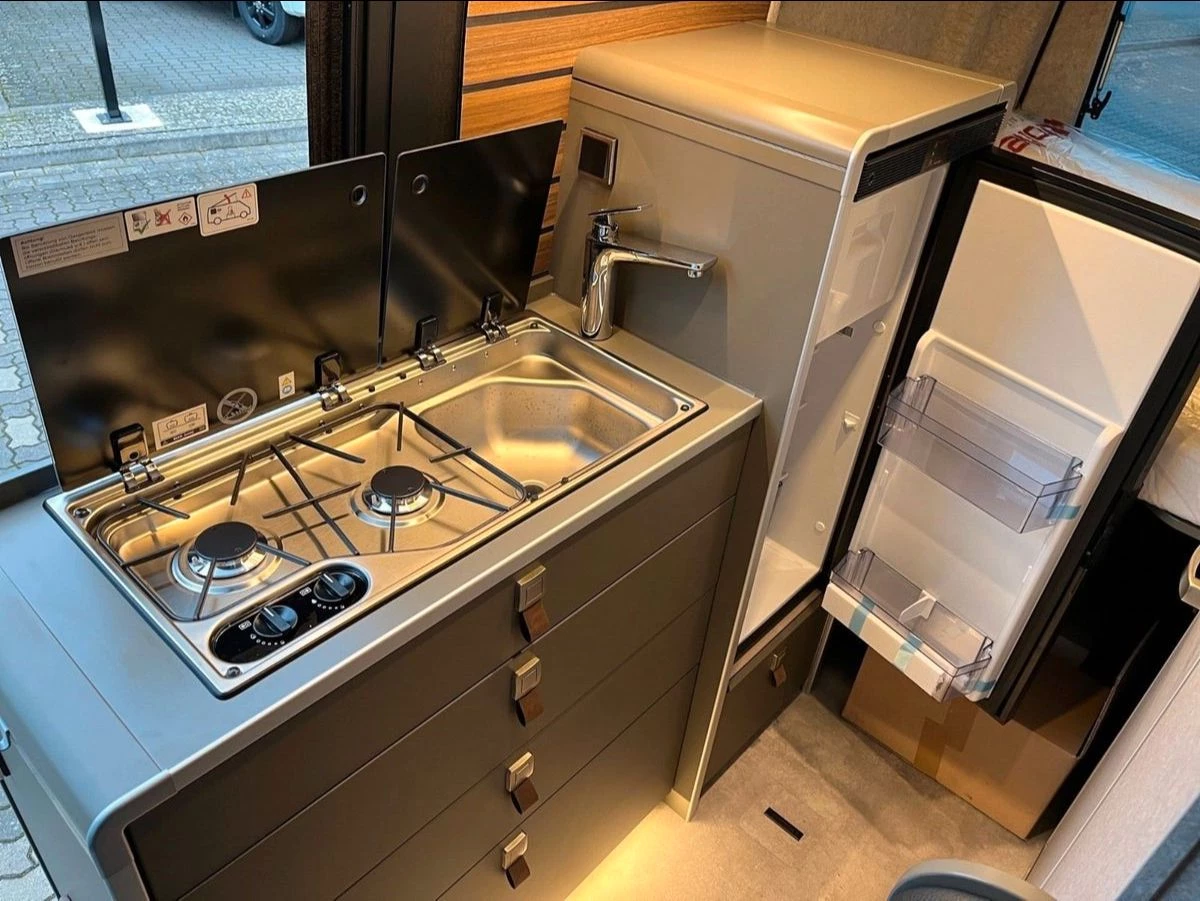 Hymer--image-12