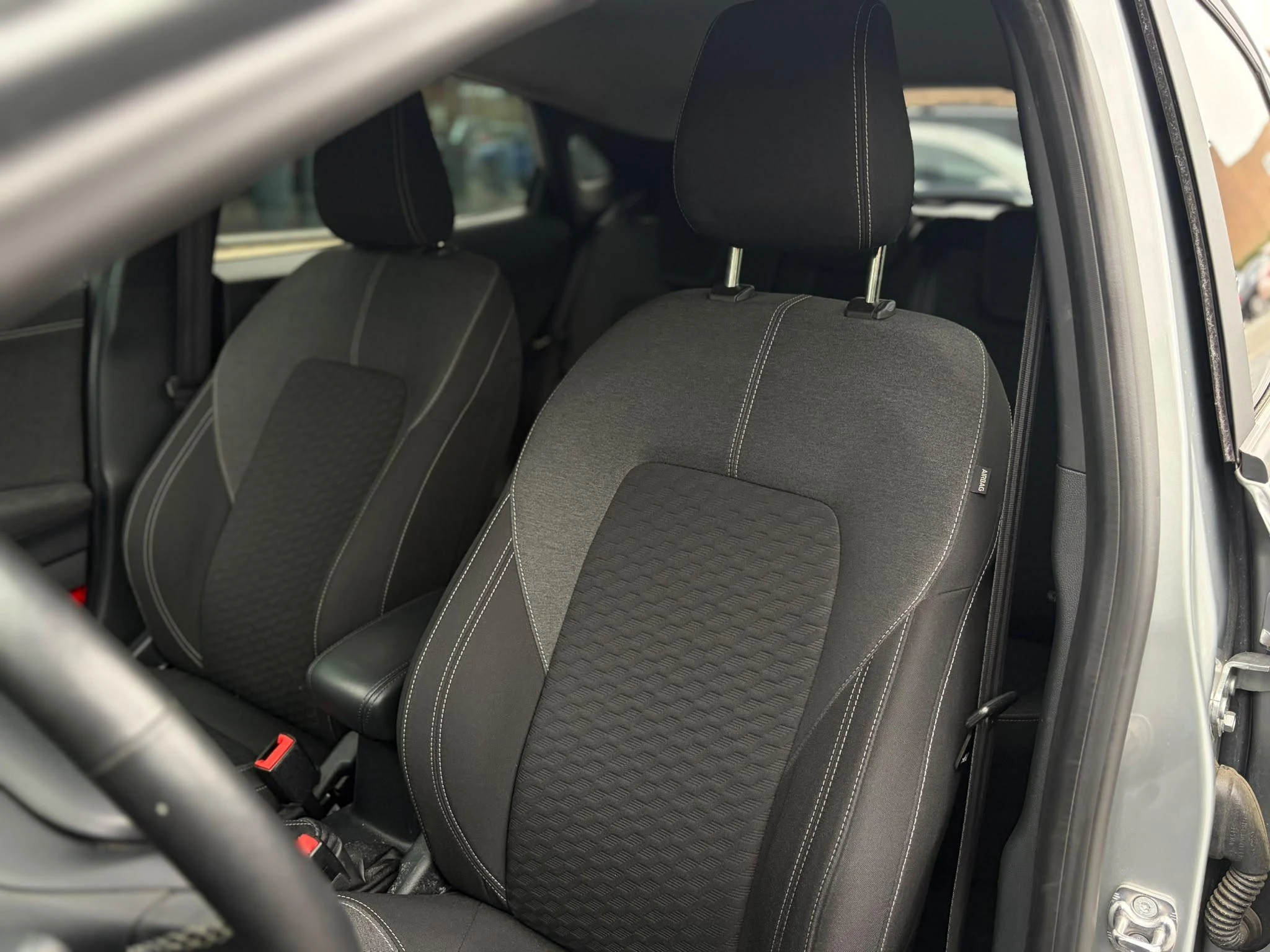 Ford Puma Titanium