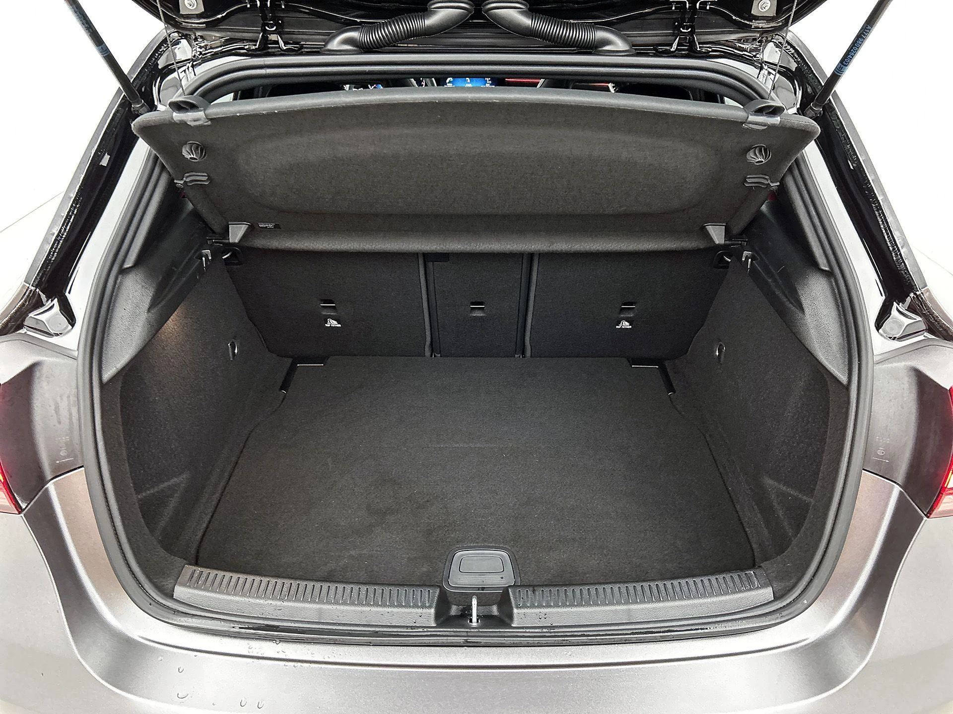 Mercedes-Benz A-Klasse AMG 35 4MATIC Premium Plus