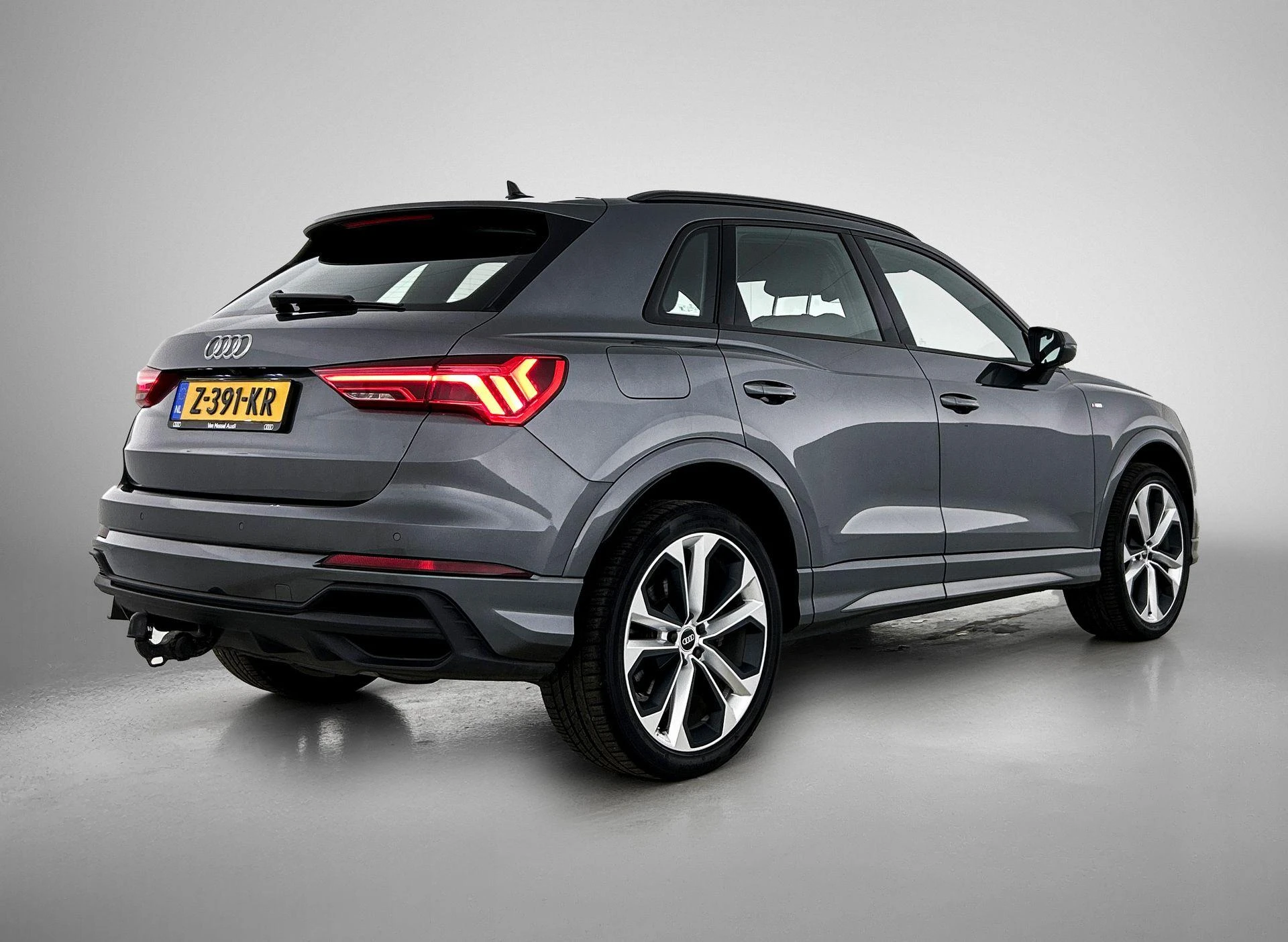 Audi-Q3-image-3