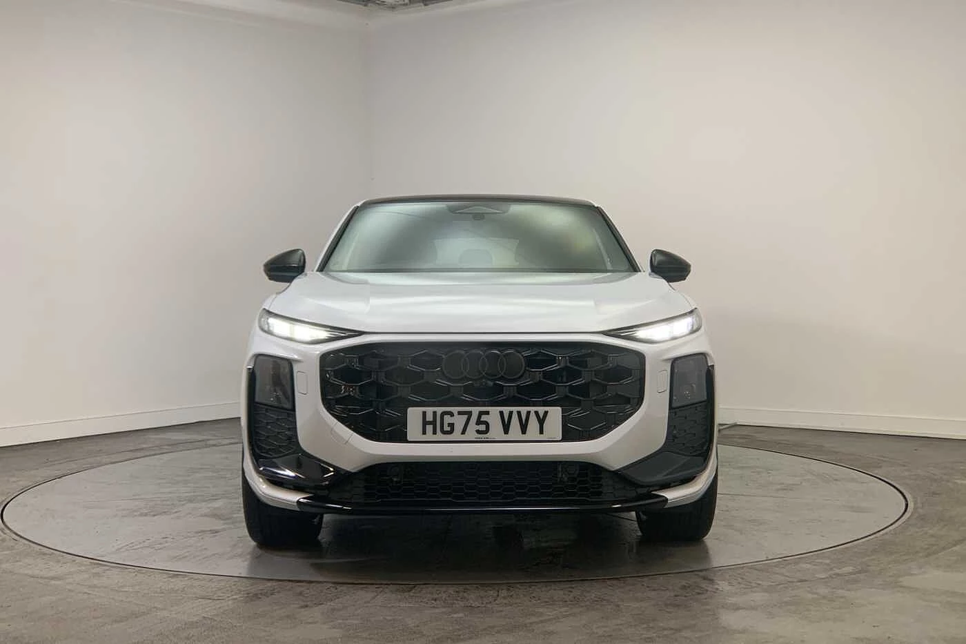 Audi-Q3-image-6