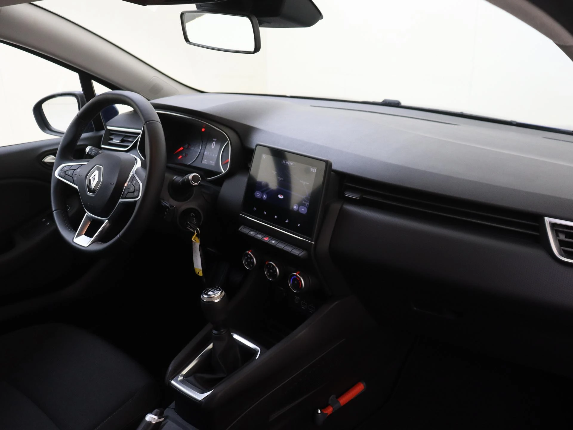 Renault-Clio-image-4