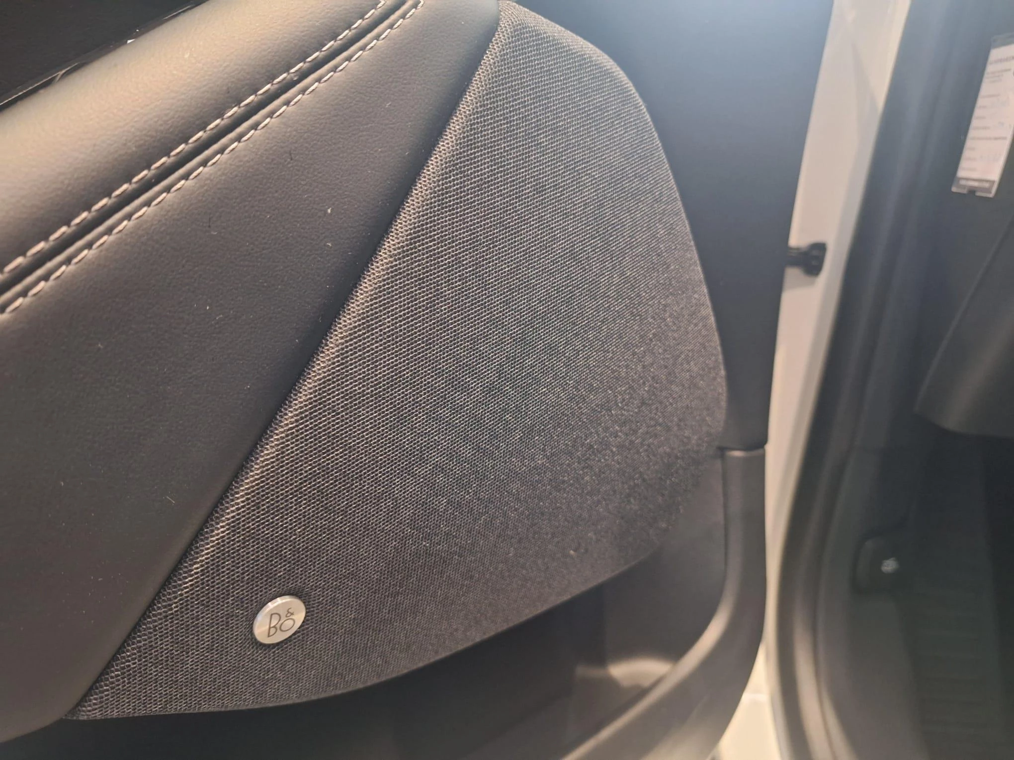 Ford-Mustang Mach-E-image-12