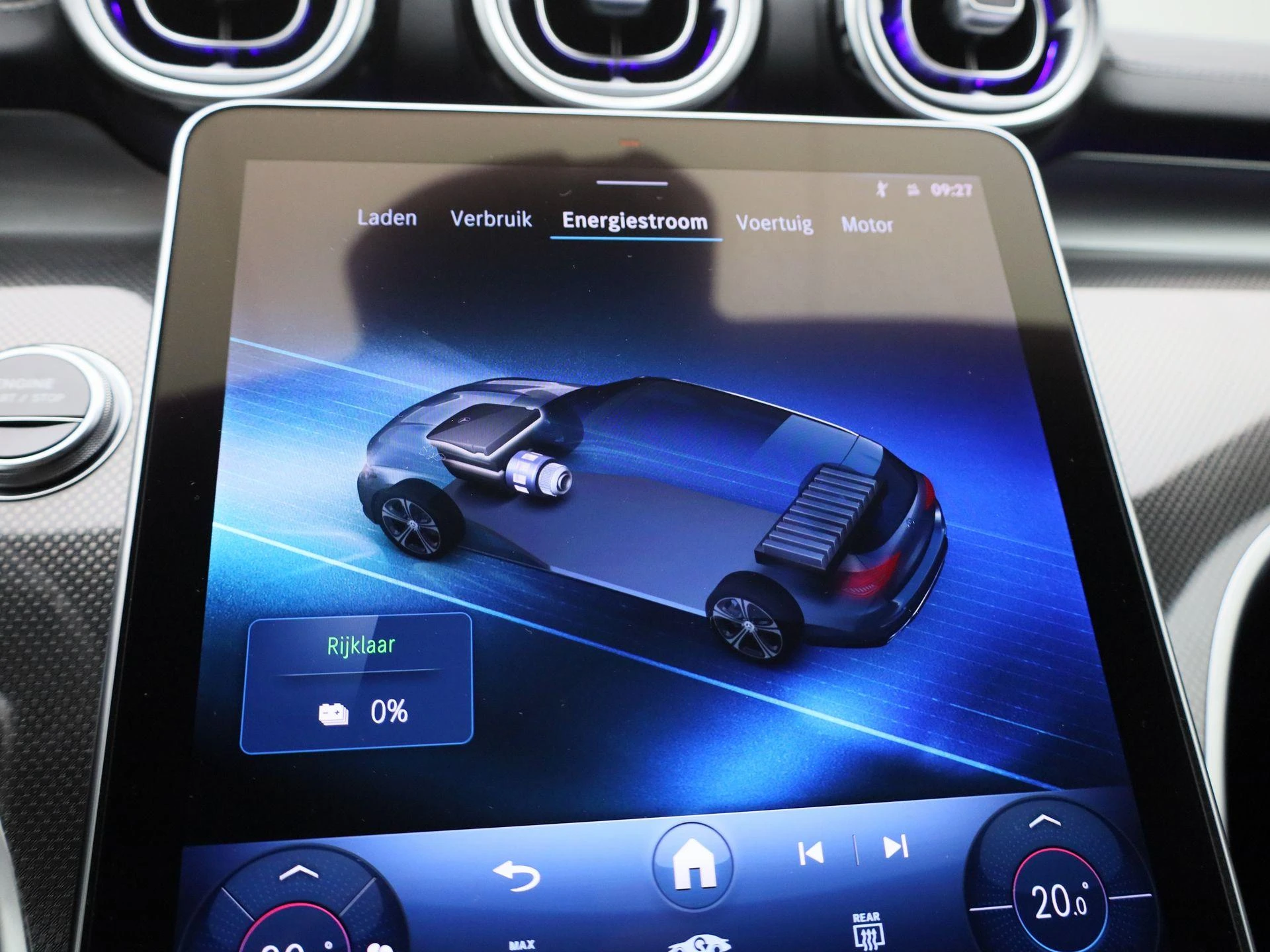 Mercedes-Benz-C-Klasse-image-28