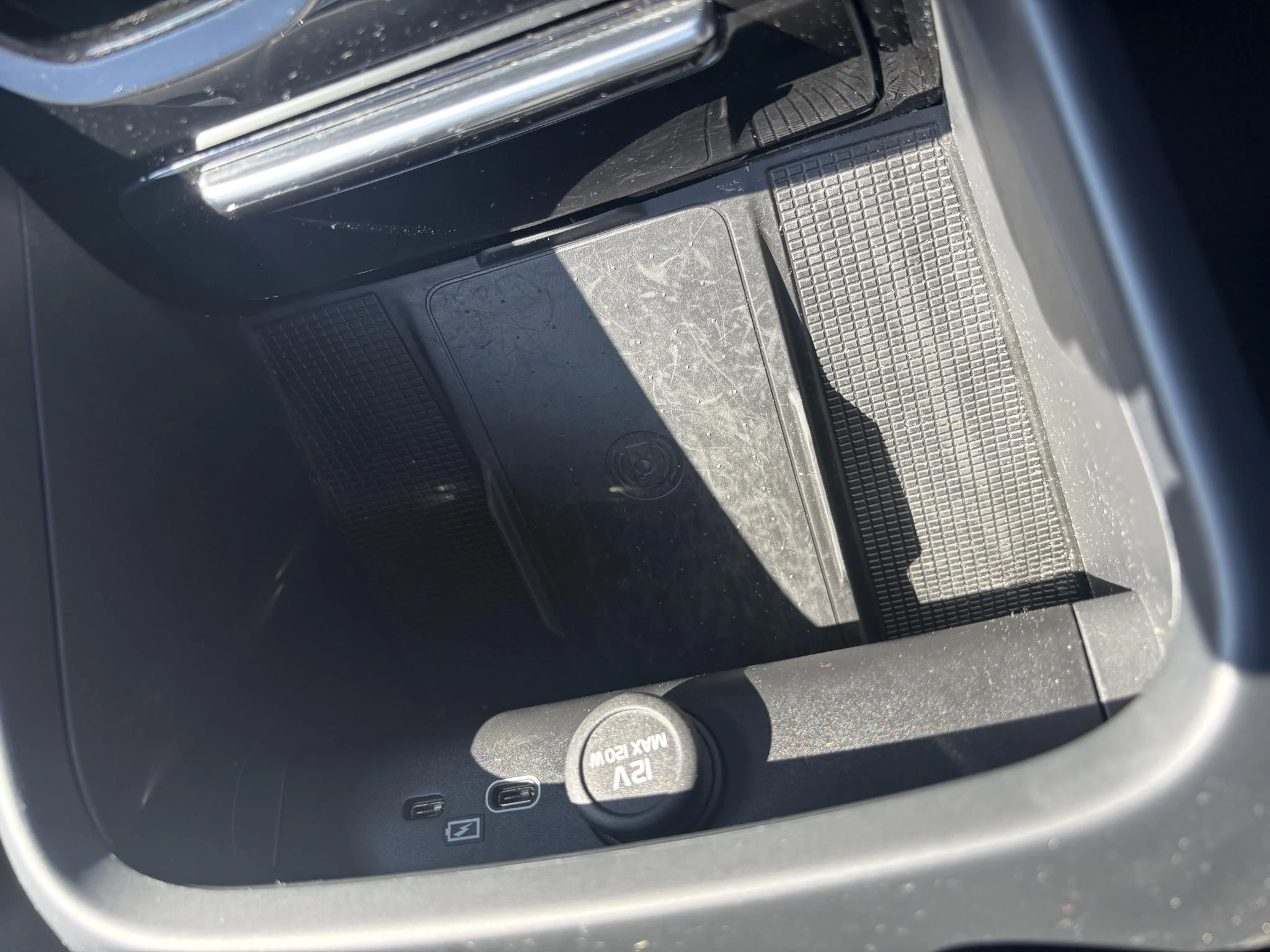 Volvo-XC40-image-40