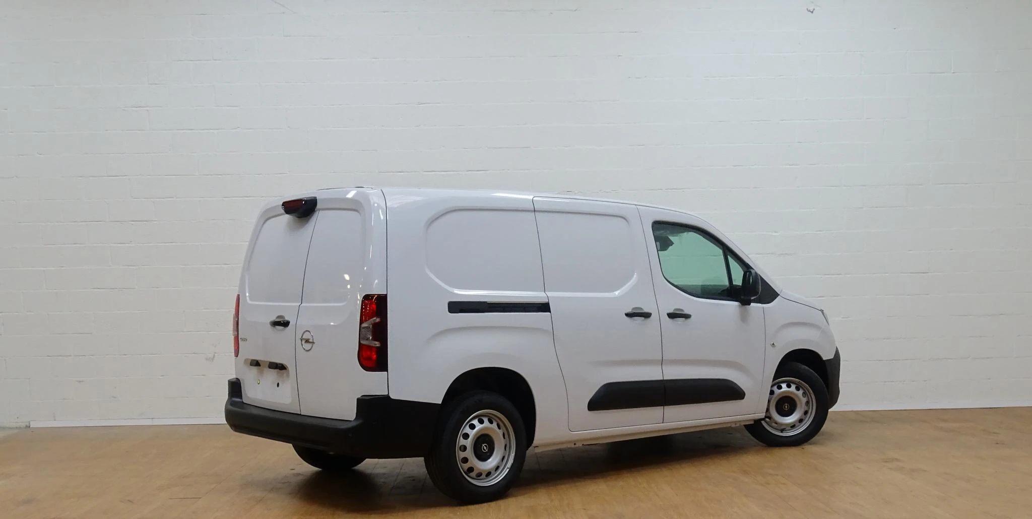 Opel-Combo-image-1