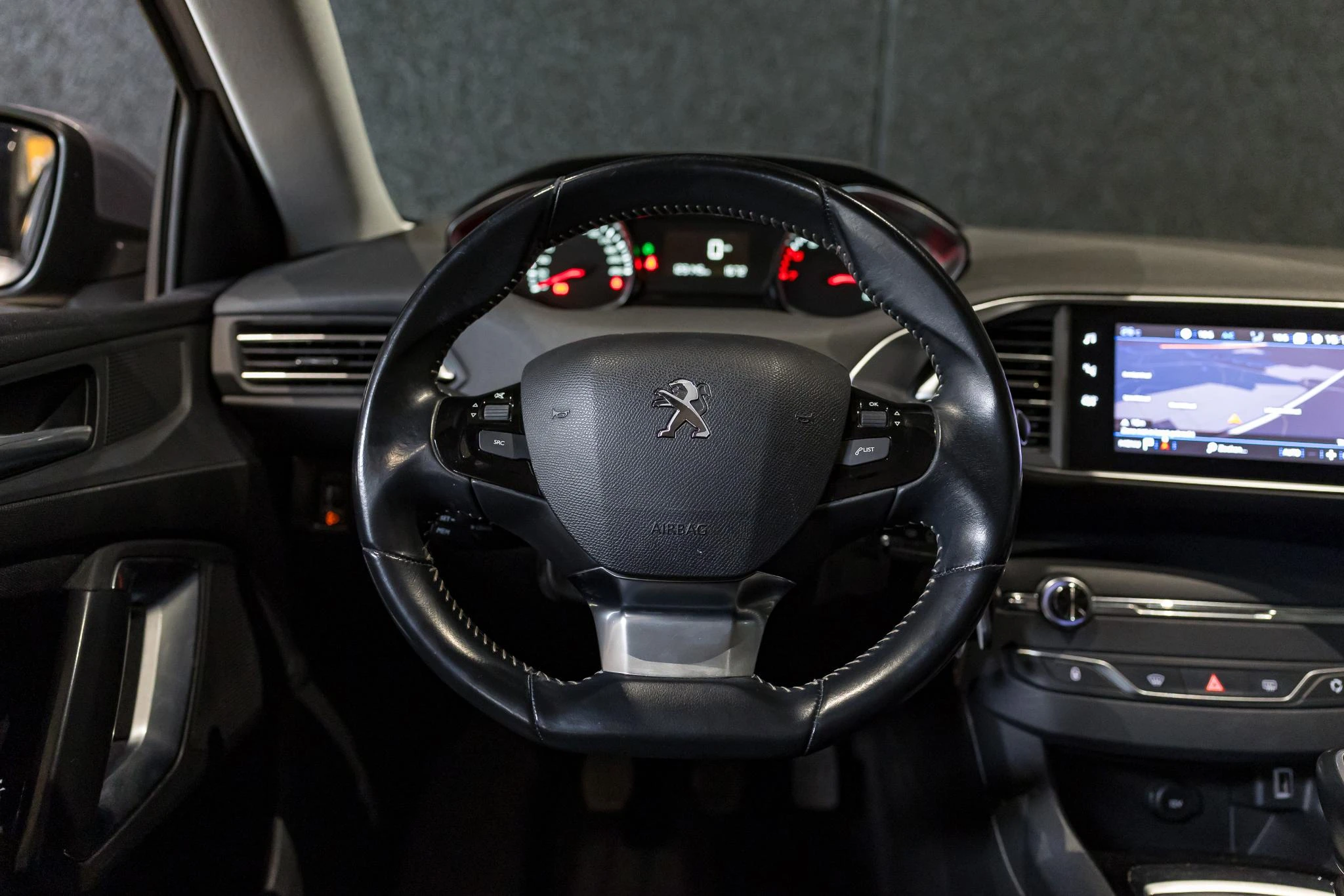 Peugeot-308-image-15