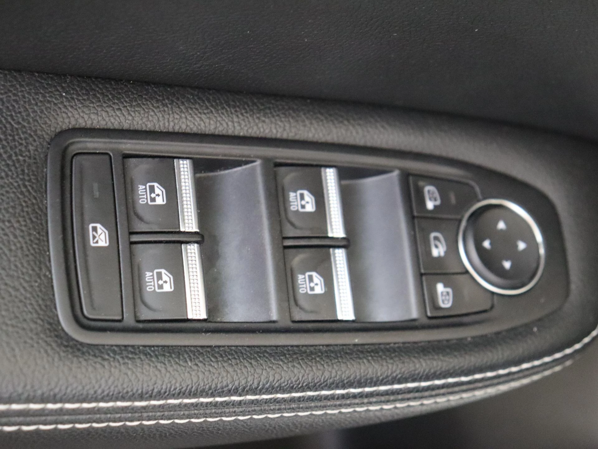 Renault Arkana 1.6 E-Tech 145 FULL-Hybrid Techno