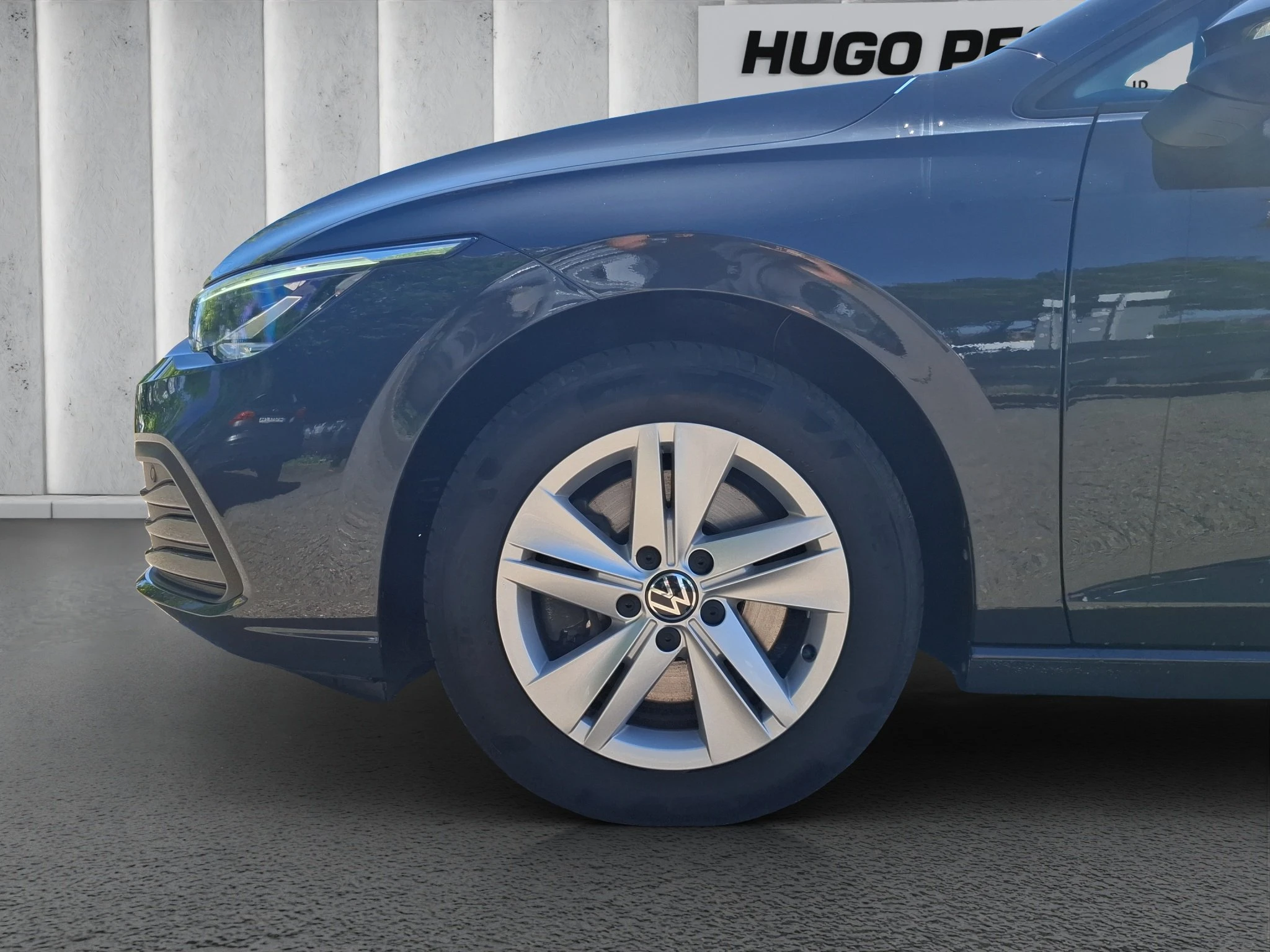 Volkswagen-Golf-image-8