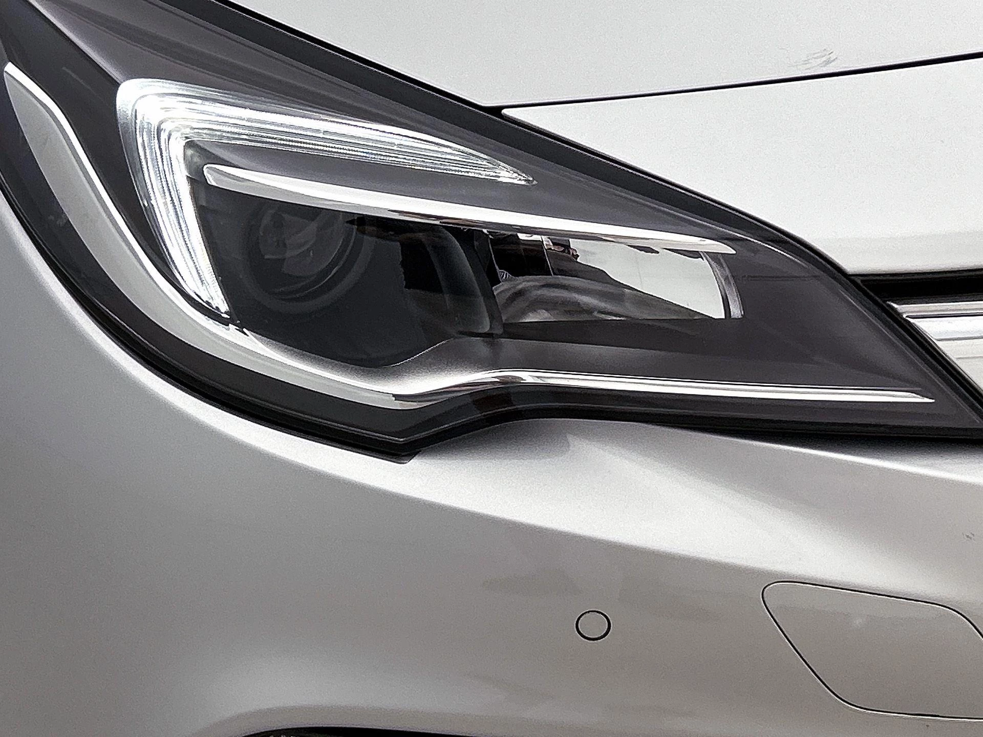 Opel-Astra-image-13