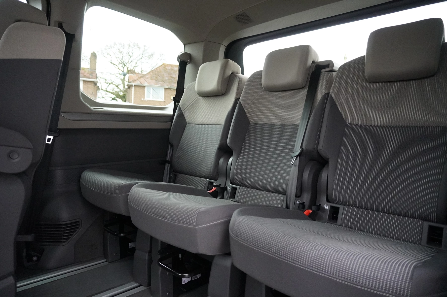 Volkswagen Multivan 2.0 TDI Life 5dr DSG