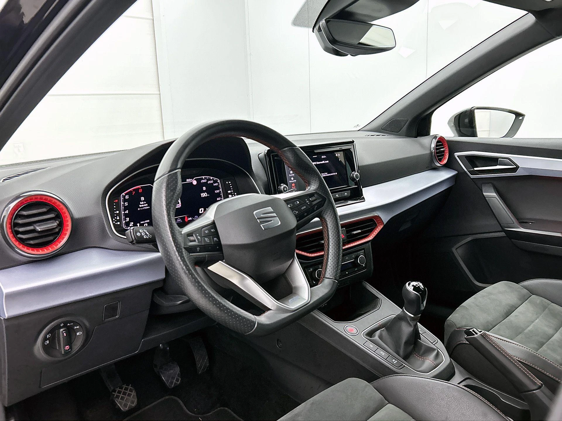SEAT-Ibiza-image-17