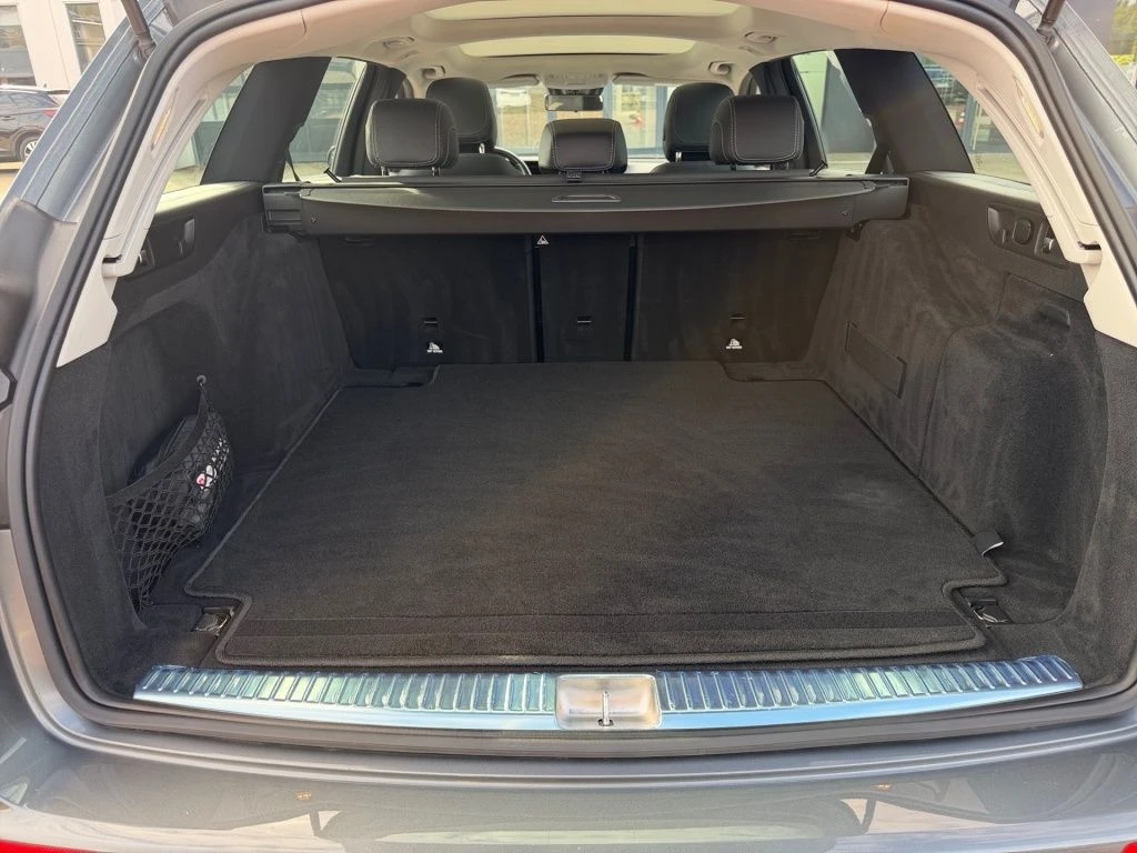 Mercedes-Benz-E-Klasse 220 d-image-13