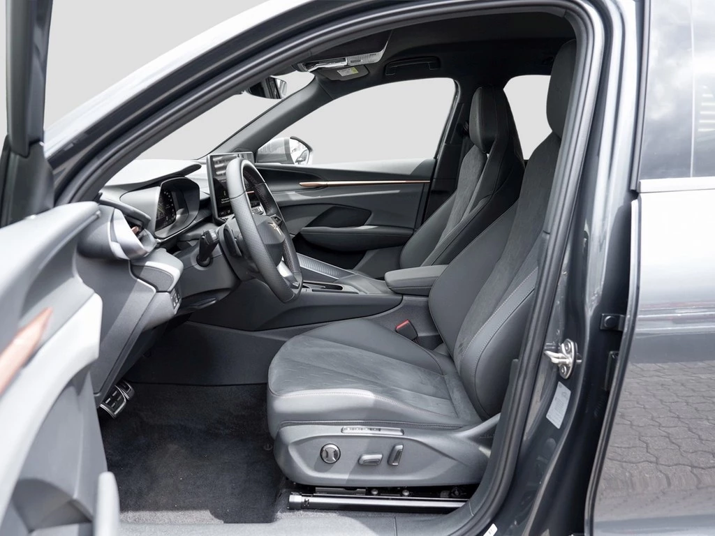 CUPRA Terramar 1.5 eTSI DSG /Navi/LED/HuD/ACC/RFK/SHZ