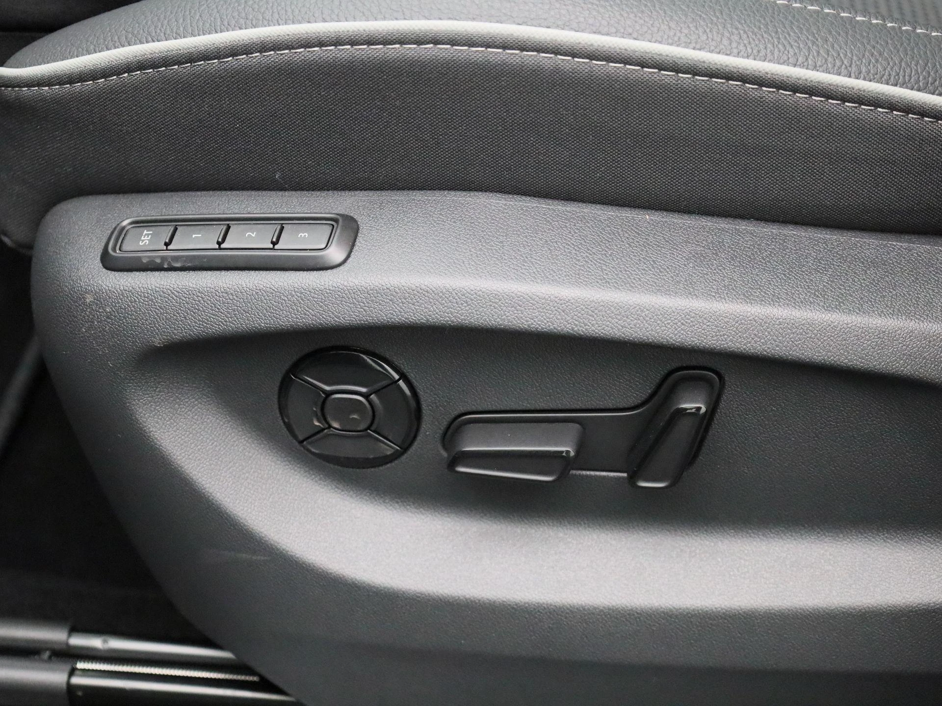 Škoda Kodiaq 1.5 TSI PHEV Sportline Business 204 PK