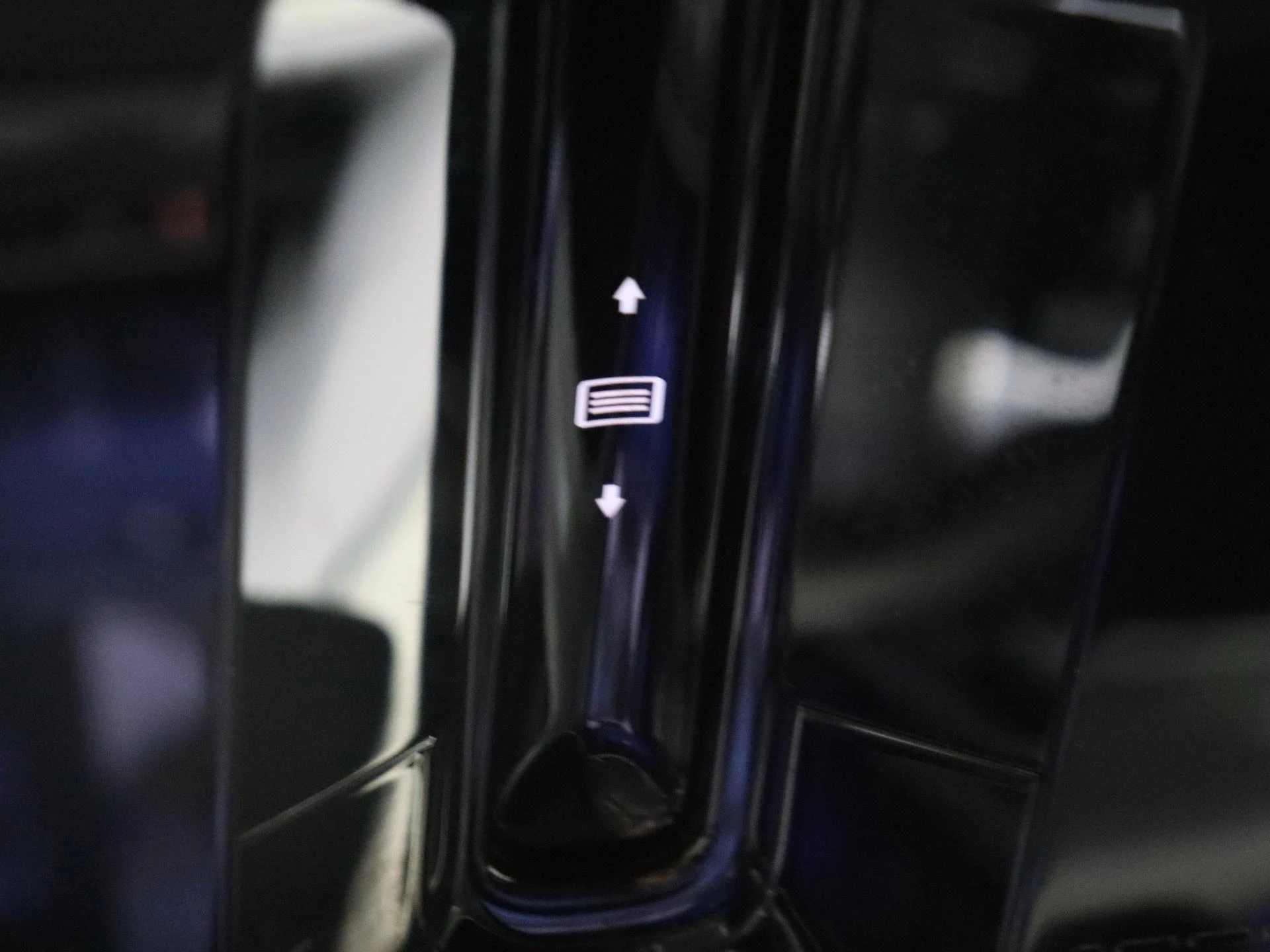 Mercedes-Benz-C-Klasse-image-23