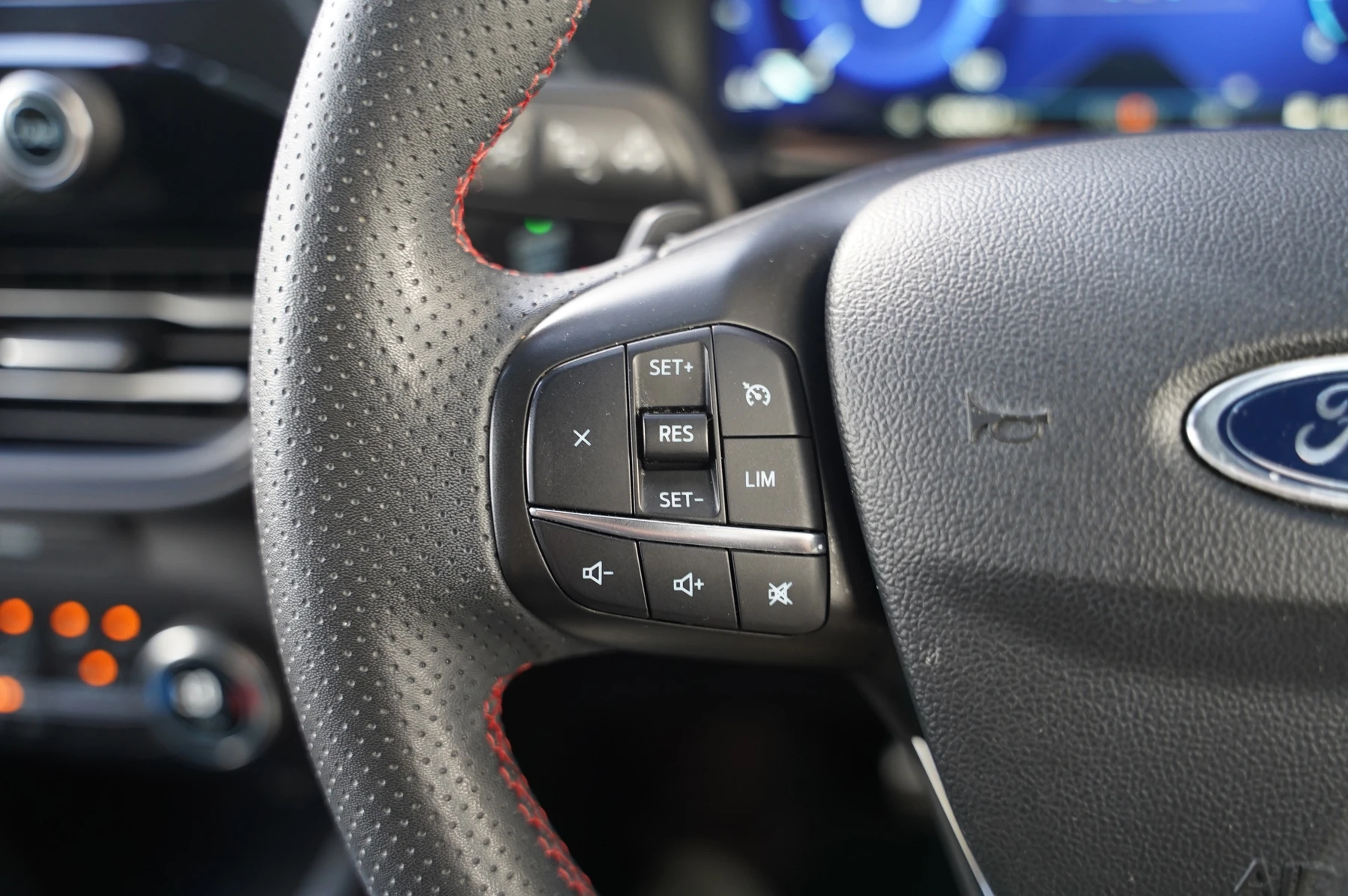 Ford-Kuga-image-17