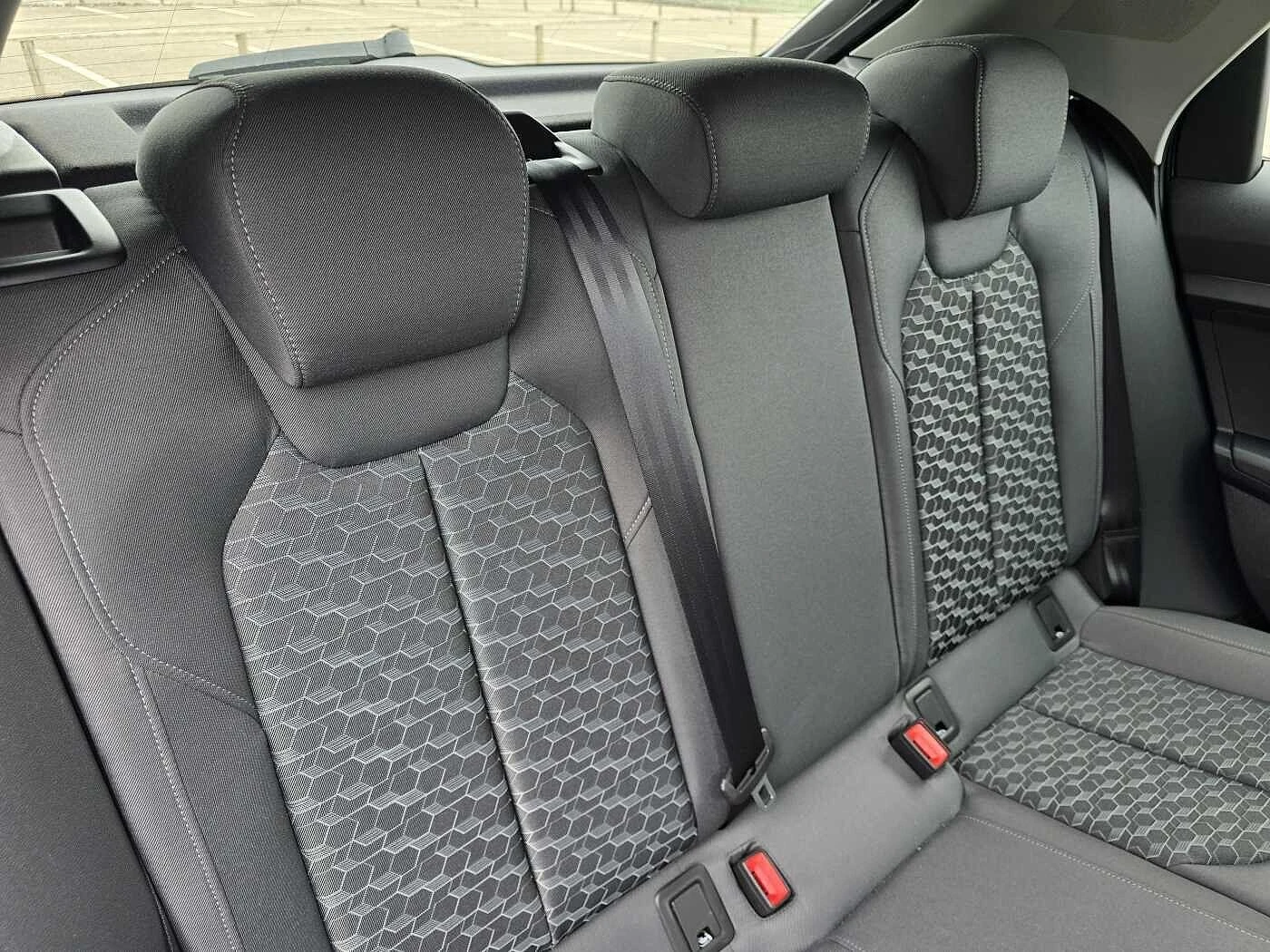 Audi-A1 Sportback-image-36