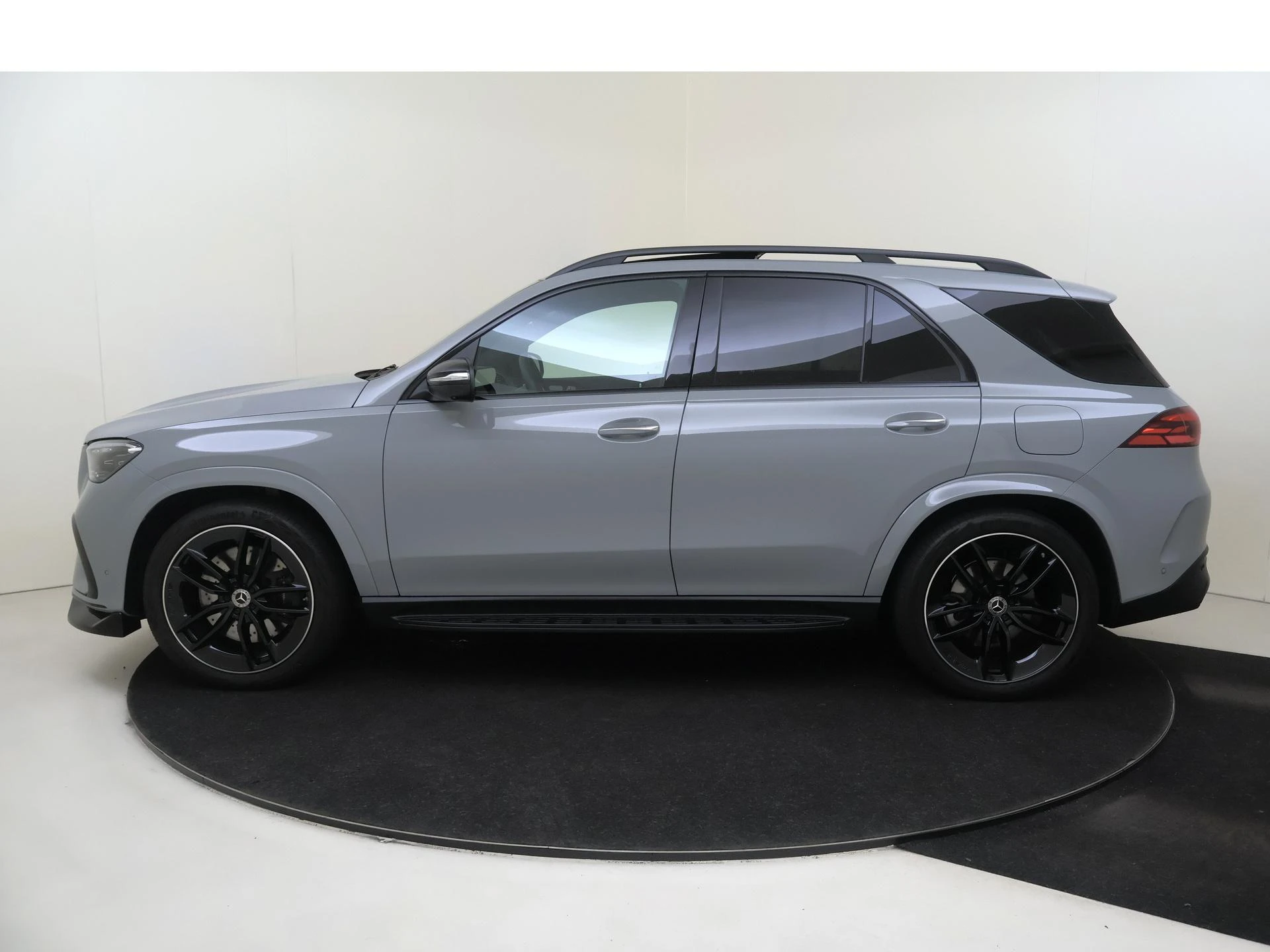 Mercedes-Benz GLE 400 e 4MATIC AMG Line