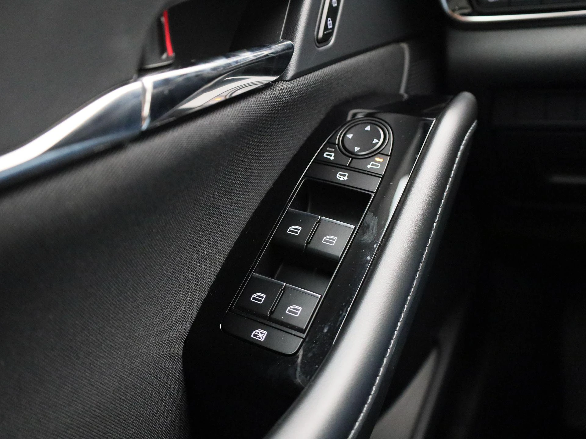 Mazda CX-30 2.0 e-Skyactiv X 137kW Skydrive Business